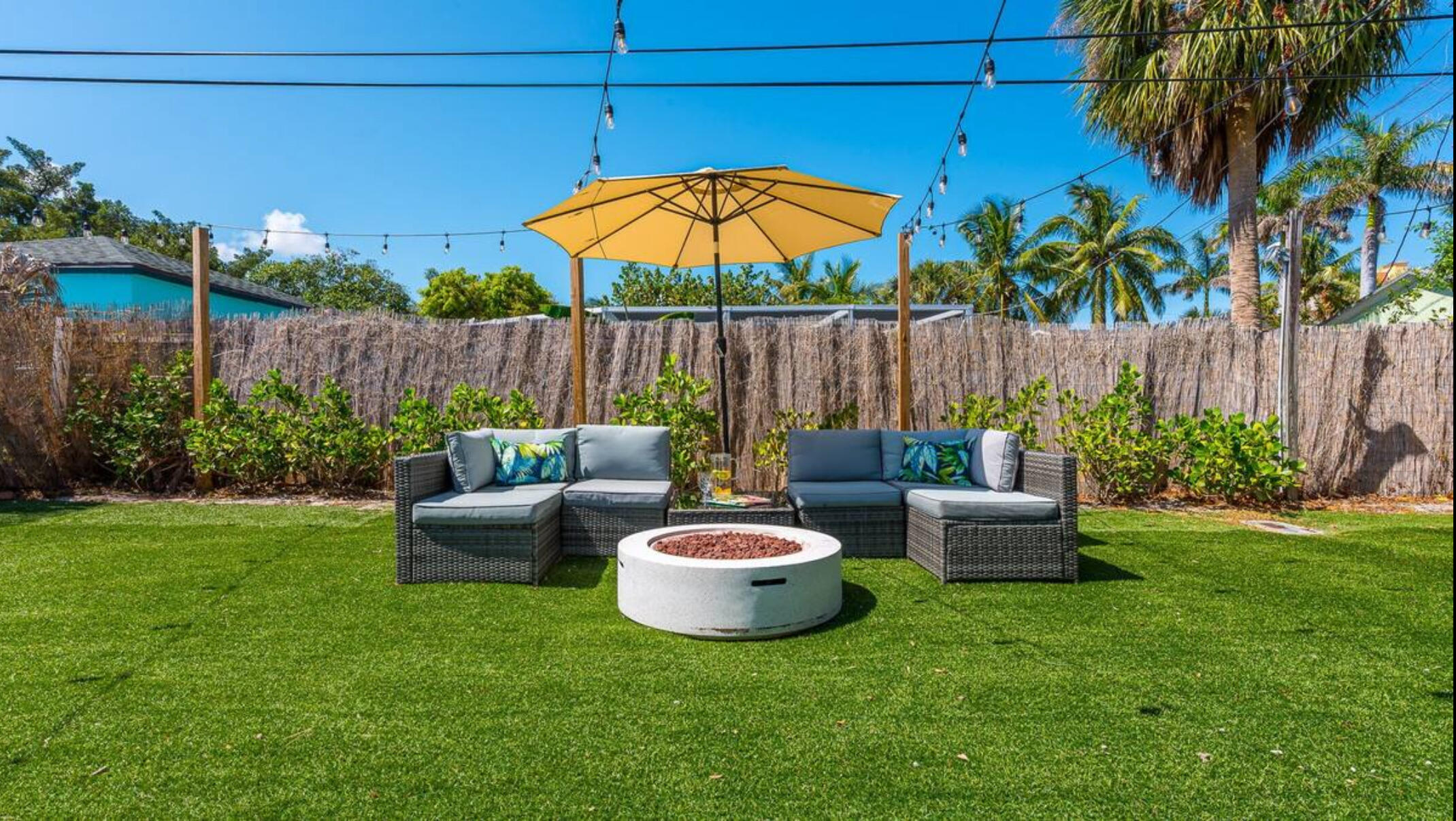138 E 22ND, Riviera Beach FL 33404