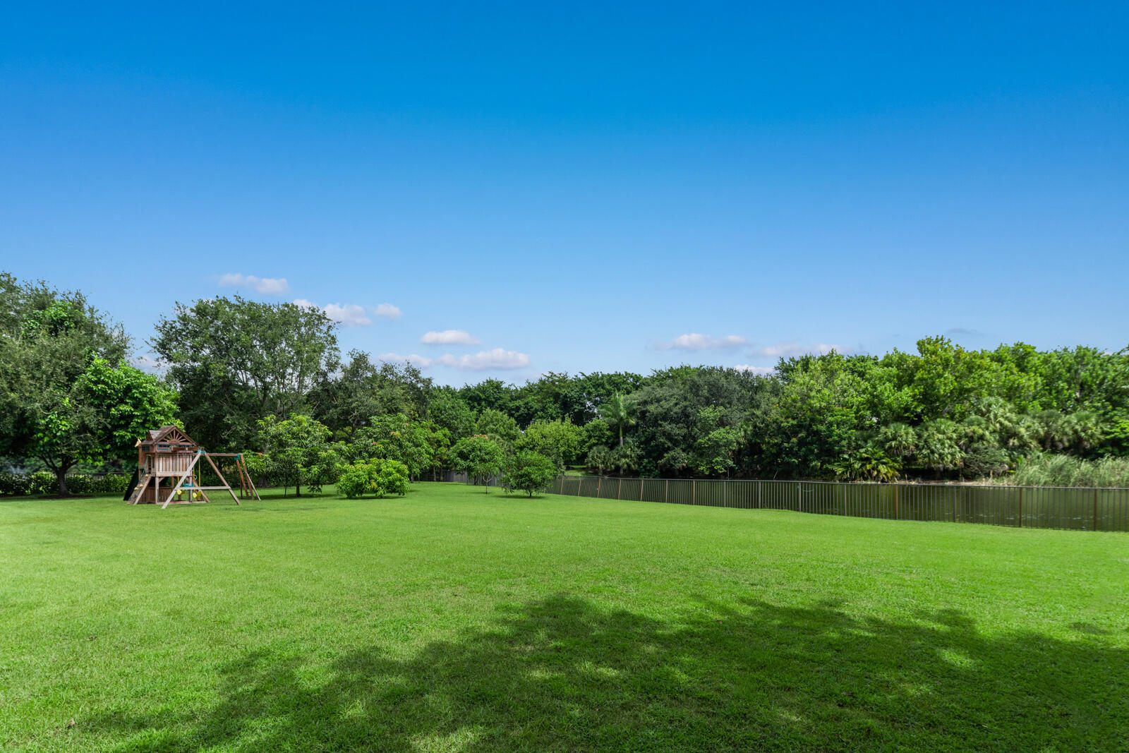 17130 Avenue Le Rivage, Boca Raton FL 33496