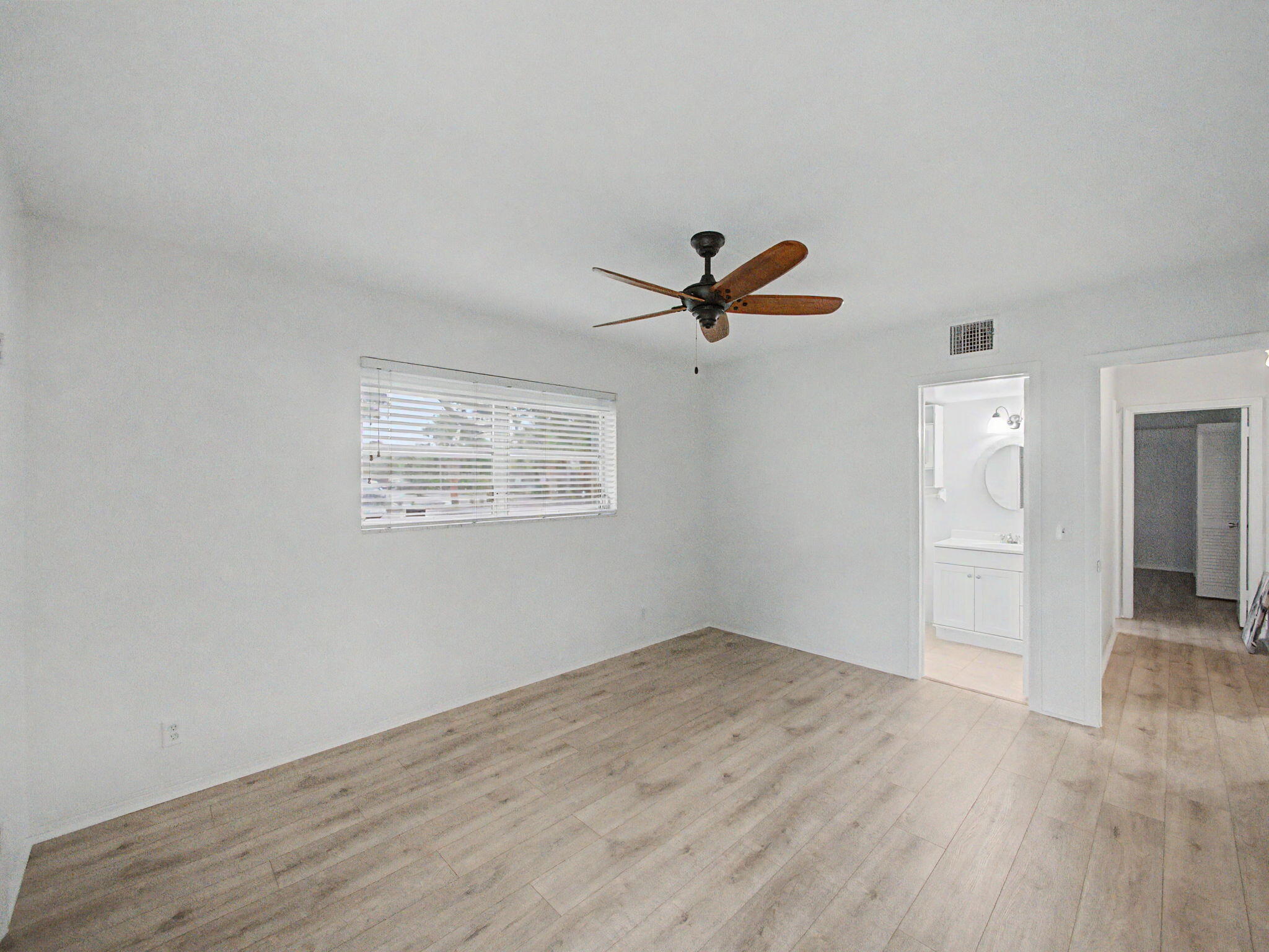 3 Westwood #101E, Tequesta FL 33469