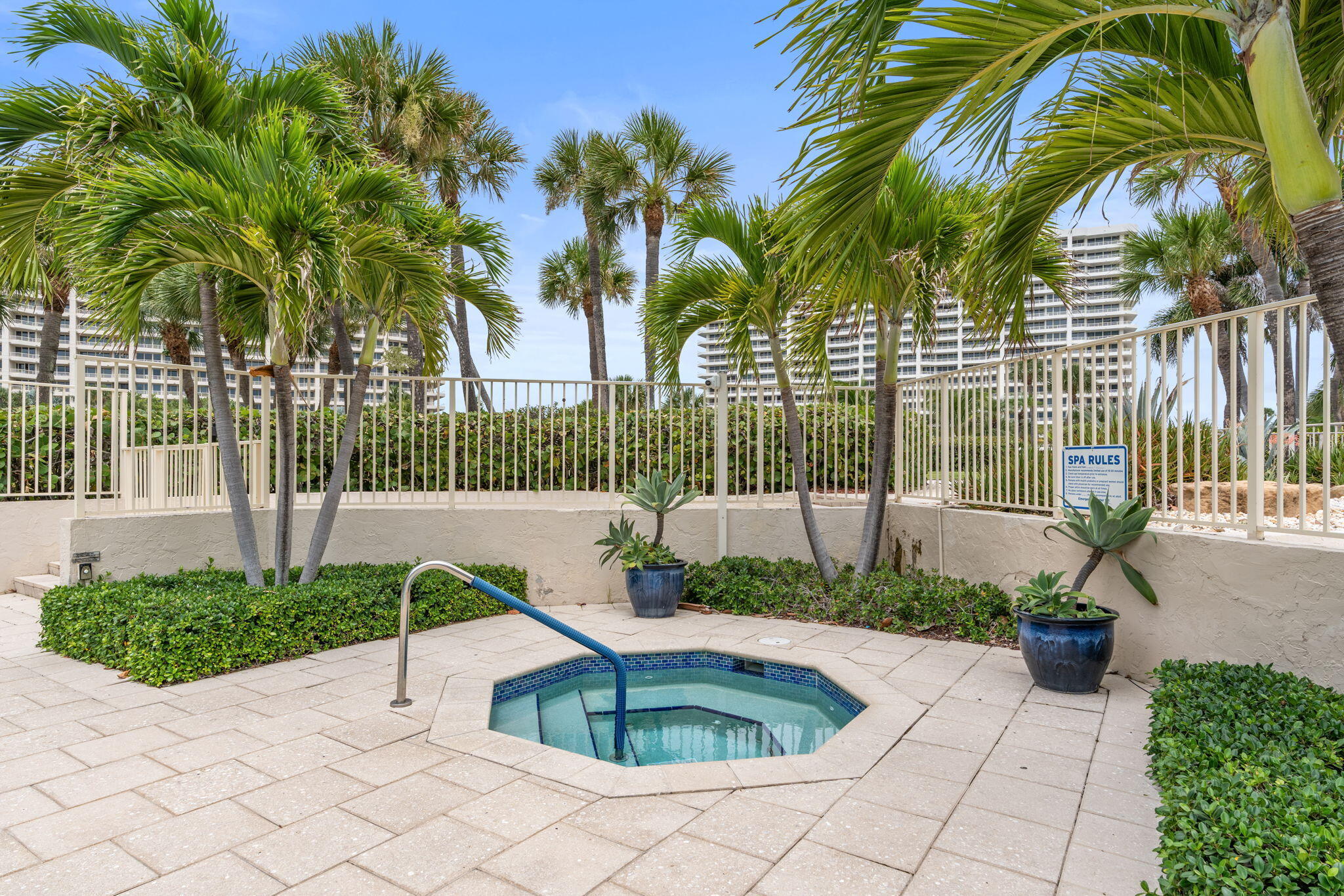 4301 N OCEAN #1706, Boca Raton FL 33431