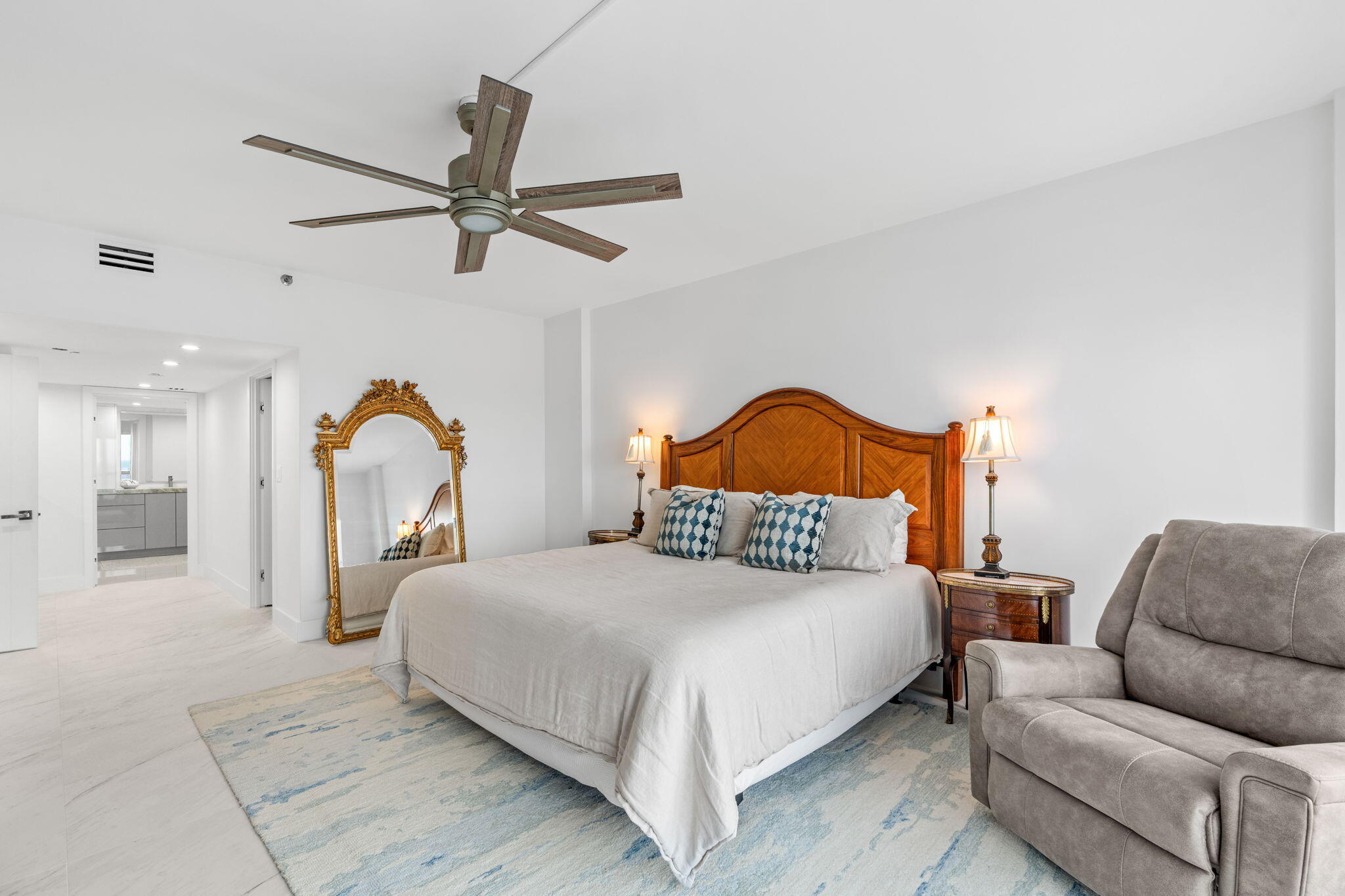 4301 N OCEAN #1706, Boca Raton FL 33431
