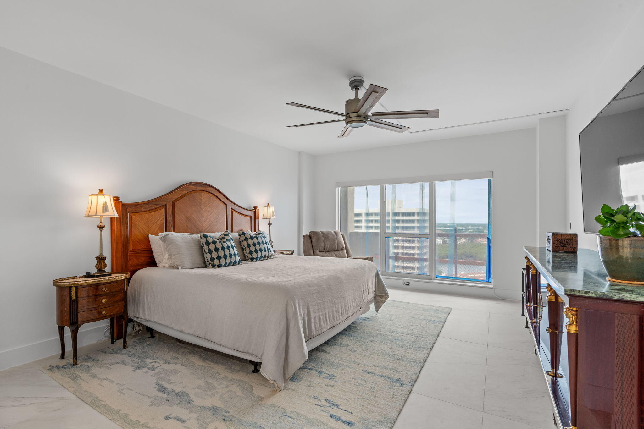 4301 N OCEAN #1706, Boca Raton FL 33431