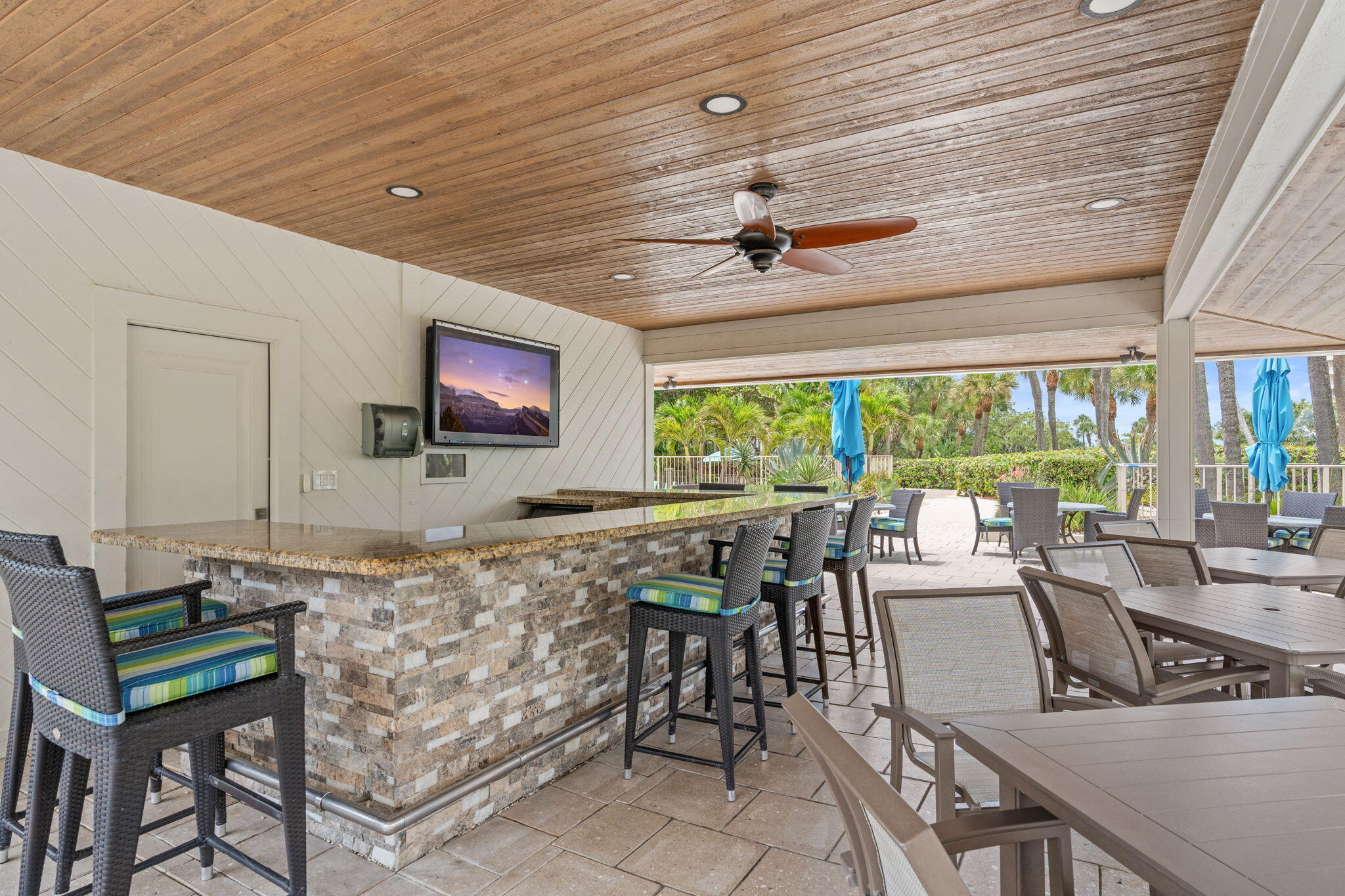 4301 N OCEAN #1706, Boca Raton FL 33431