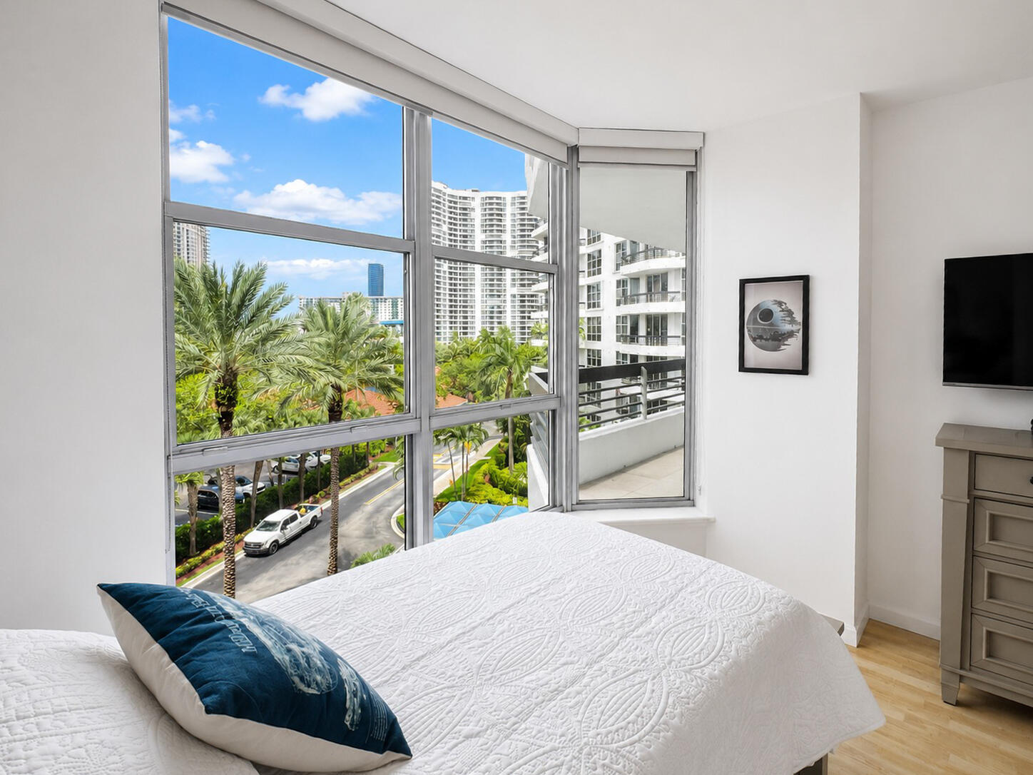 3600 MYSTIC POINTE #608, Aventura FL 33180