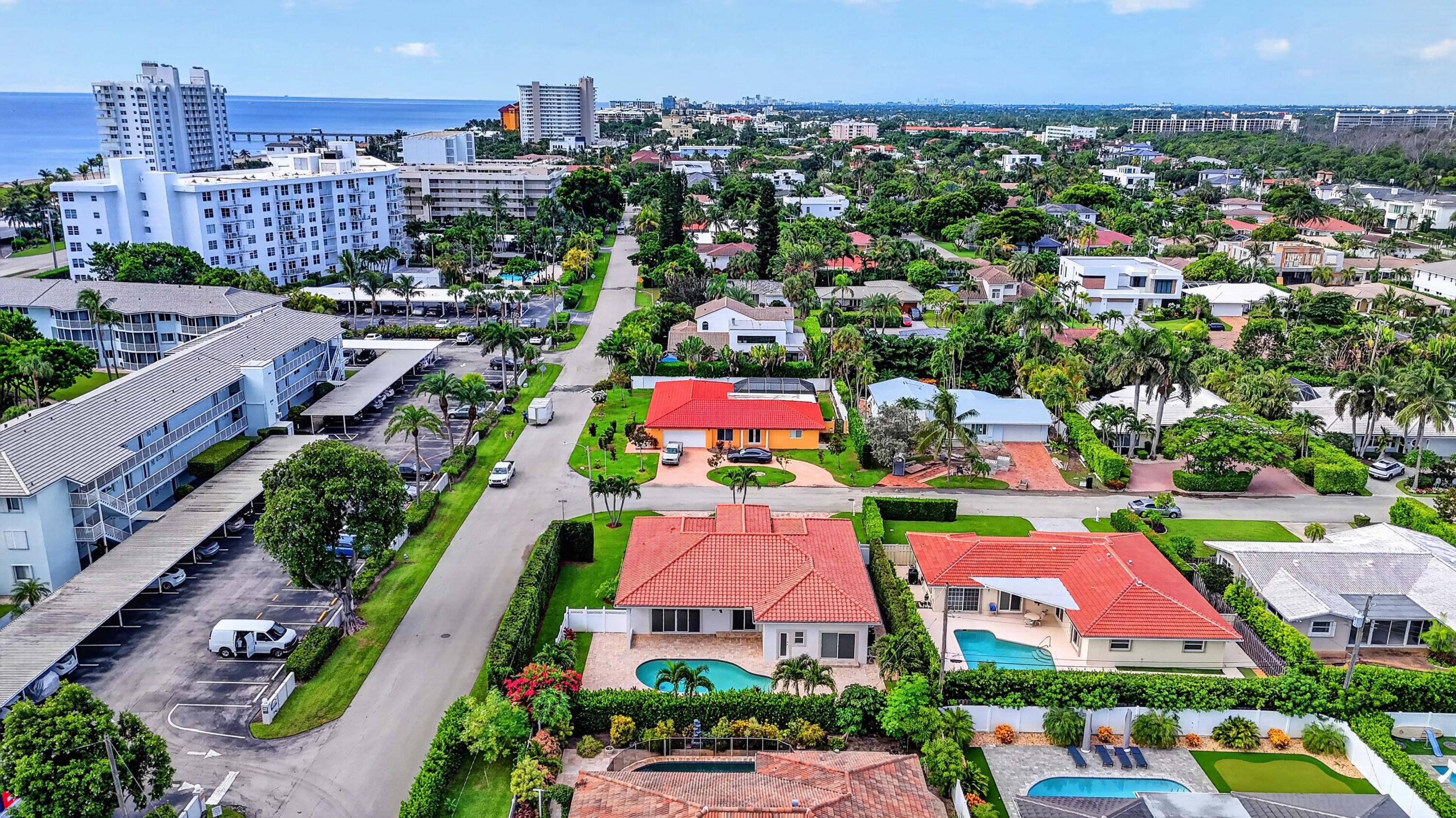 899 Granada, Boca Raton FL 33432