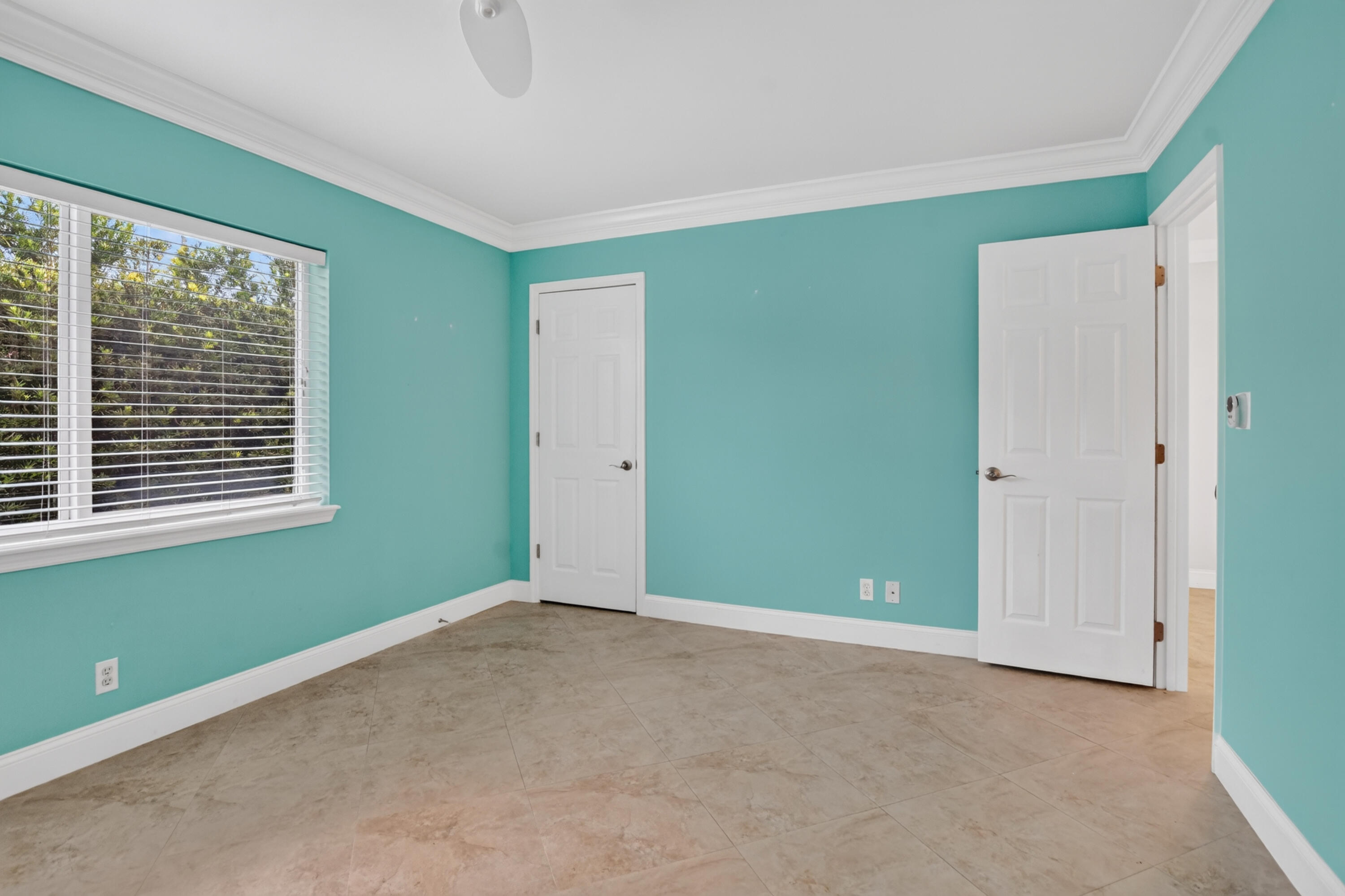 899 Granada, Boca Raton FL 33432