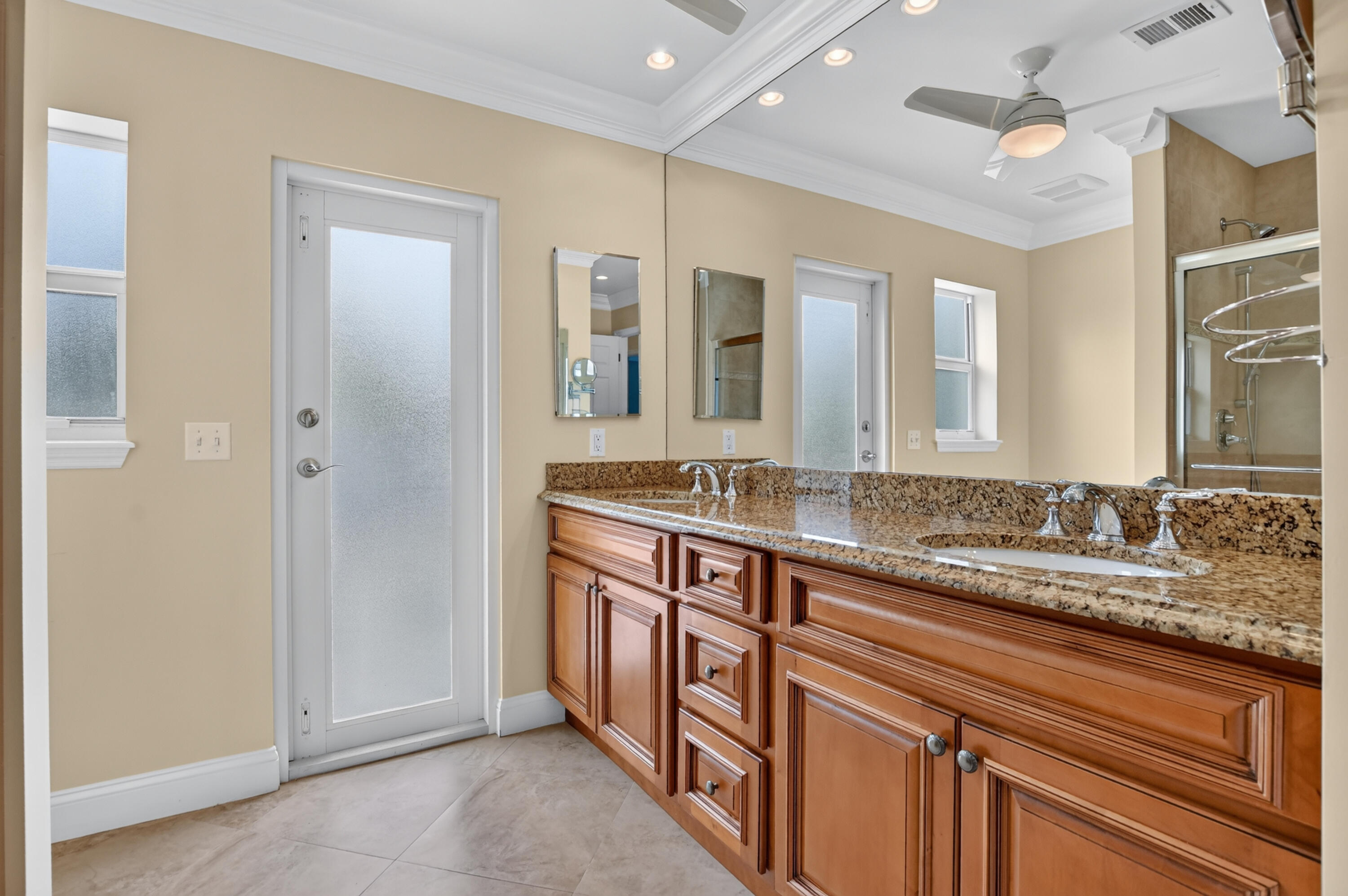 899 Granada, Boca Raton FL 33432