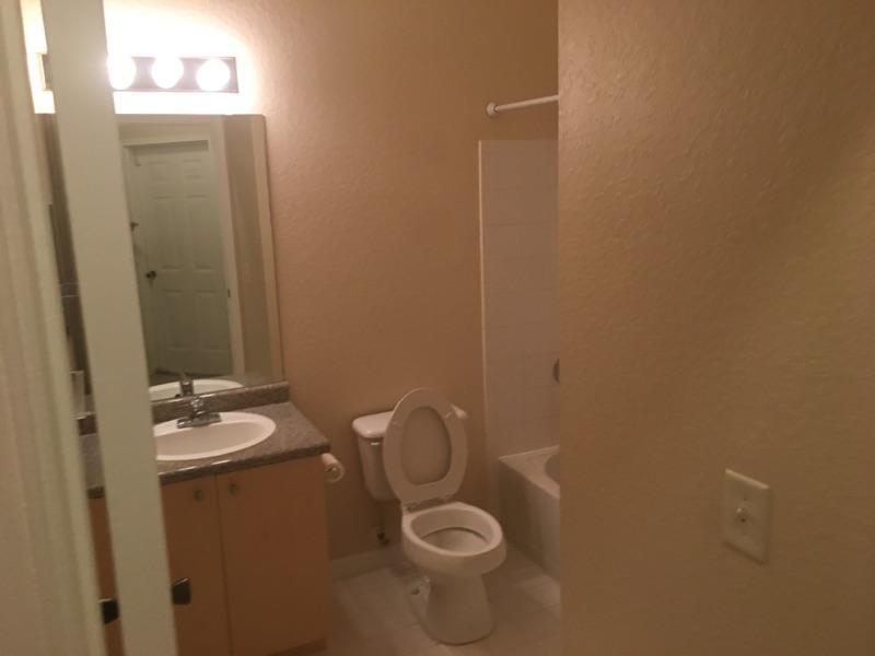 260 Crestwood #102, Royal Palm Beach FL 33411