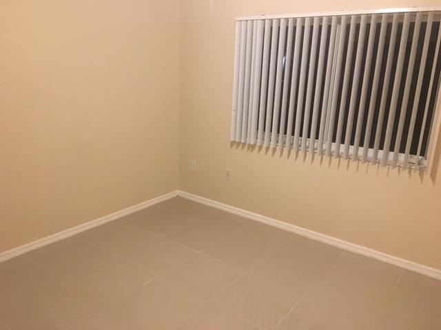 260 Crestwood #102, Royal Palm Beach FL 33411