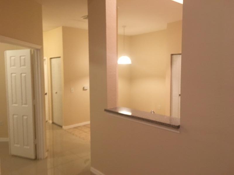 260 Crestwood #102, Royal Palm Beach FL 33411