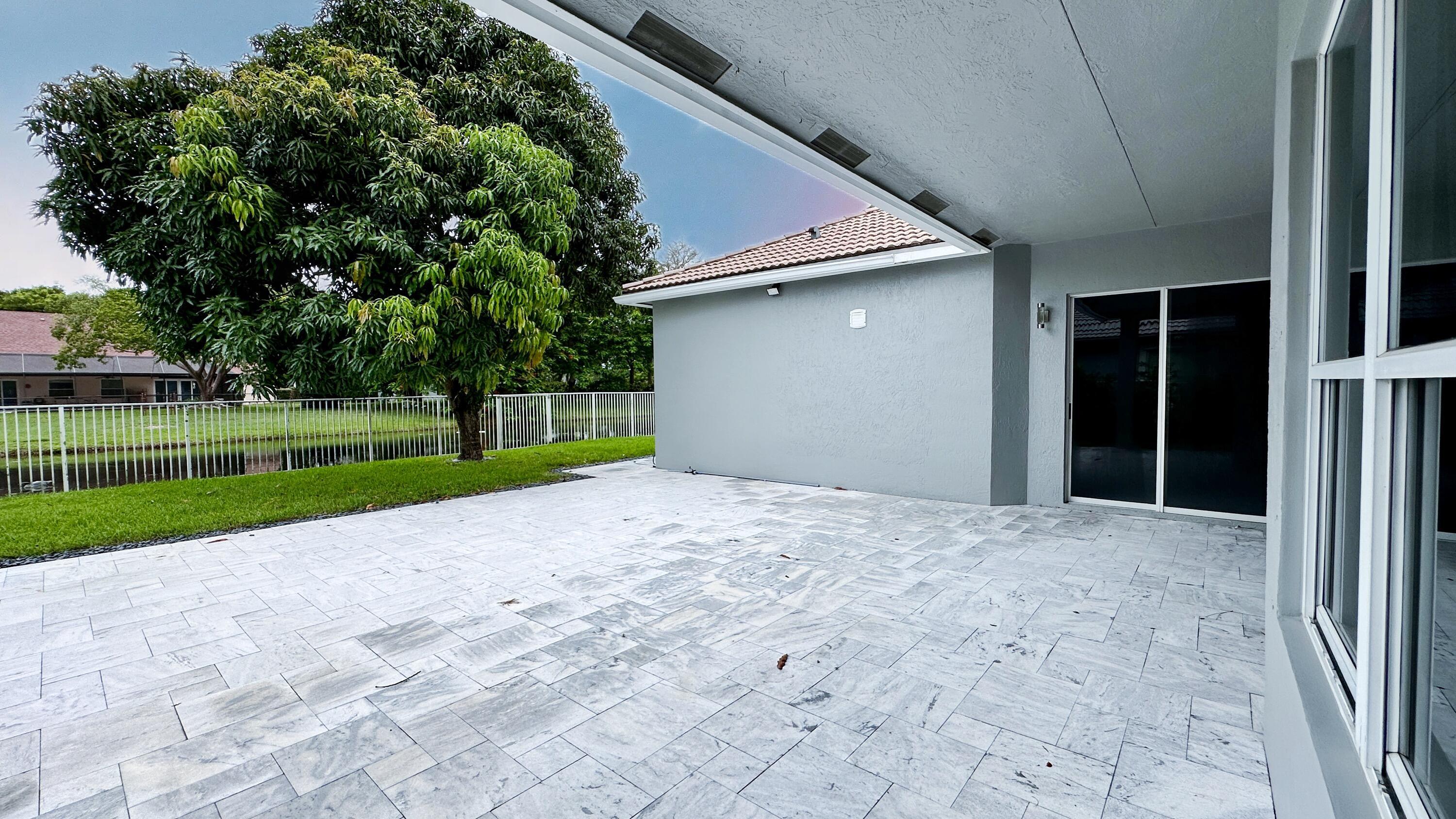 5181 NW 50TH, Coconut Creek FL 33073