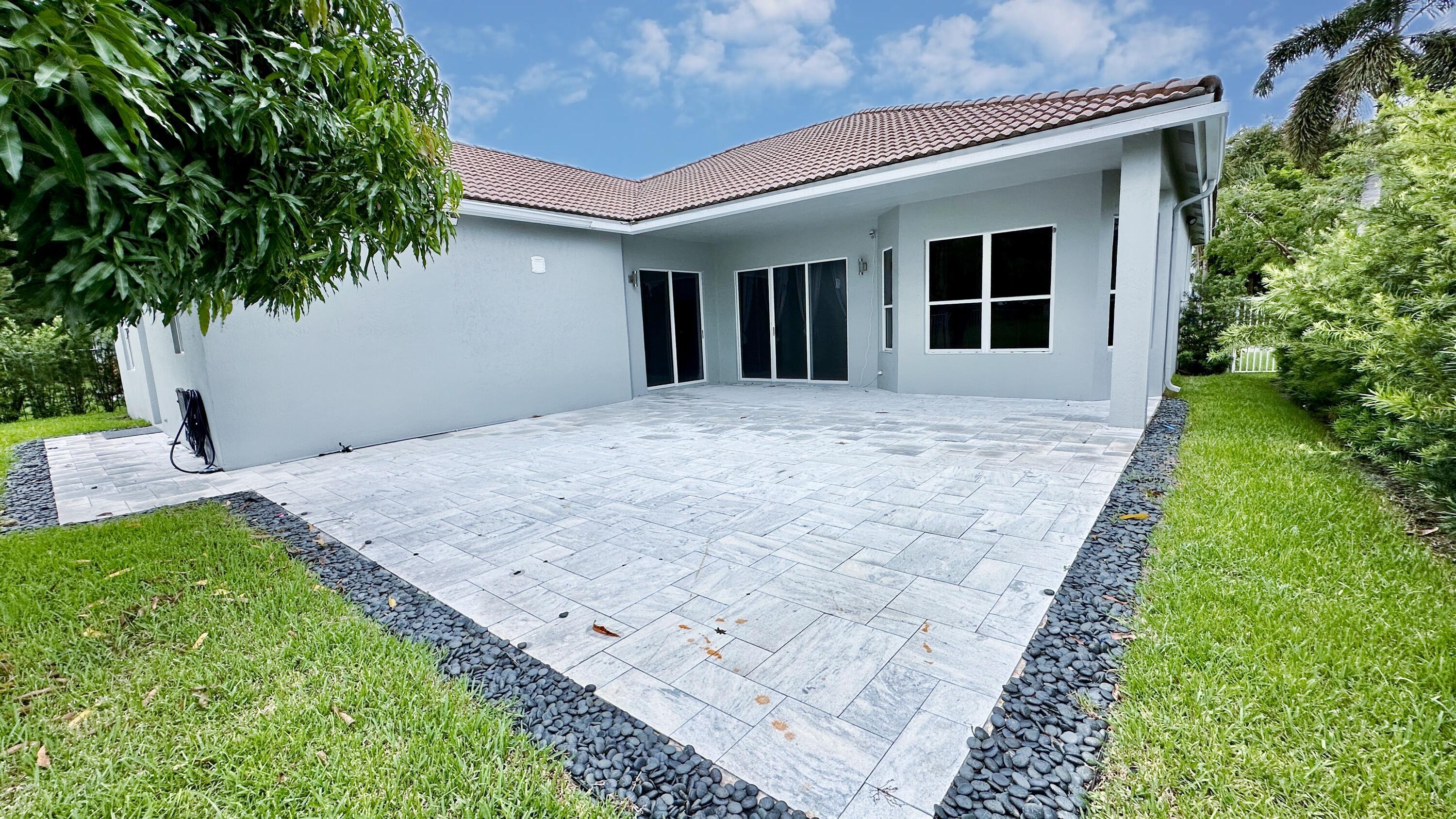 5181 NW 50TH, Coconut Creek FL 33073