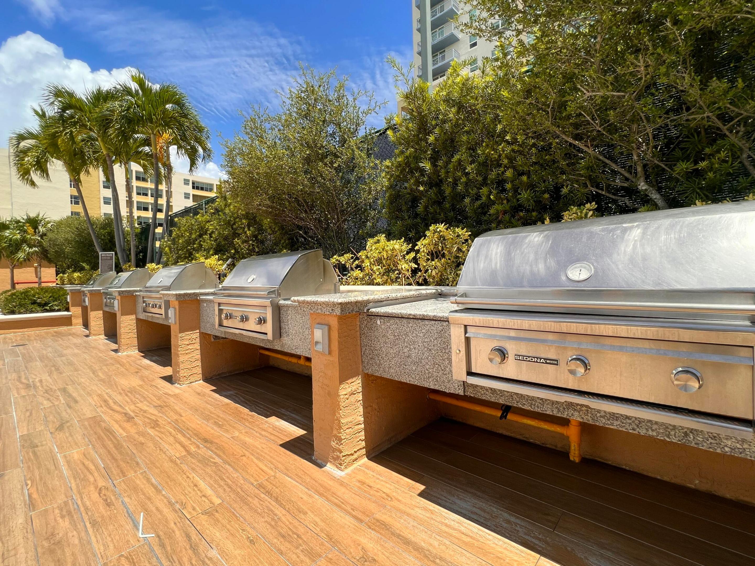90 ALTON #2110, Miami Beach FL 33139