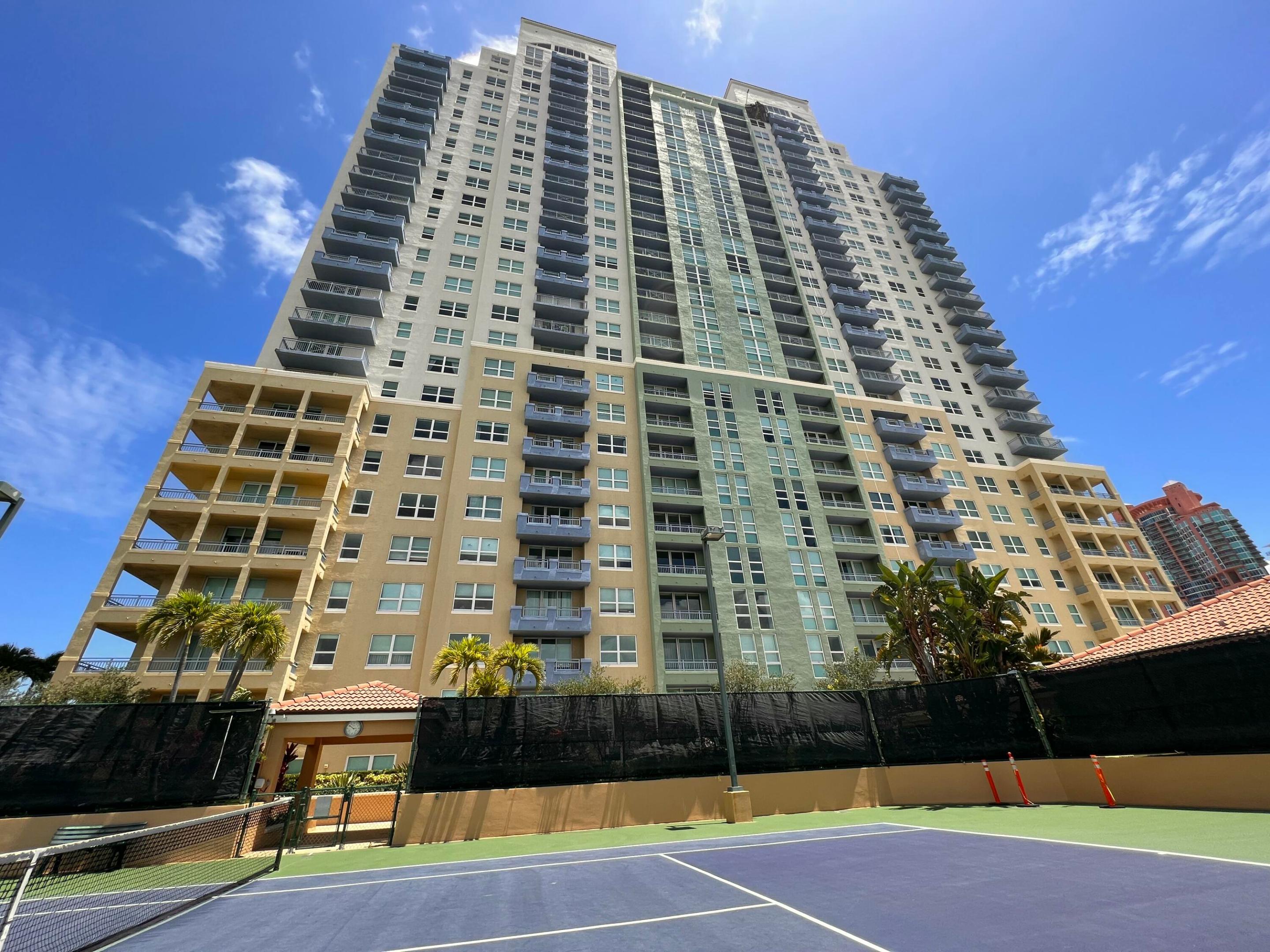 90 ALTON #2110, Miami Beach FL 33139