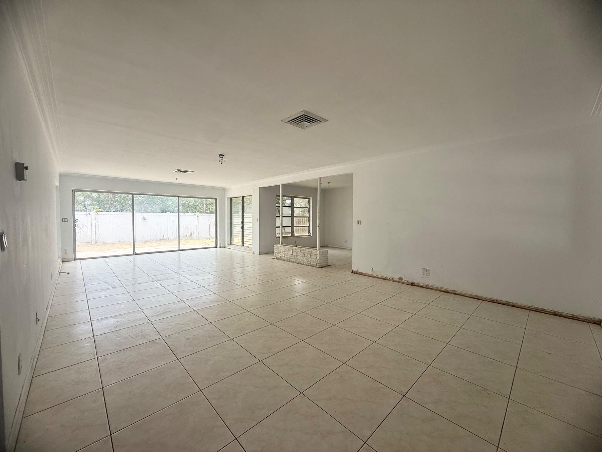 1281 MORSE, Singer Island FL 33404