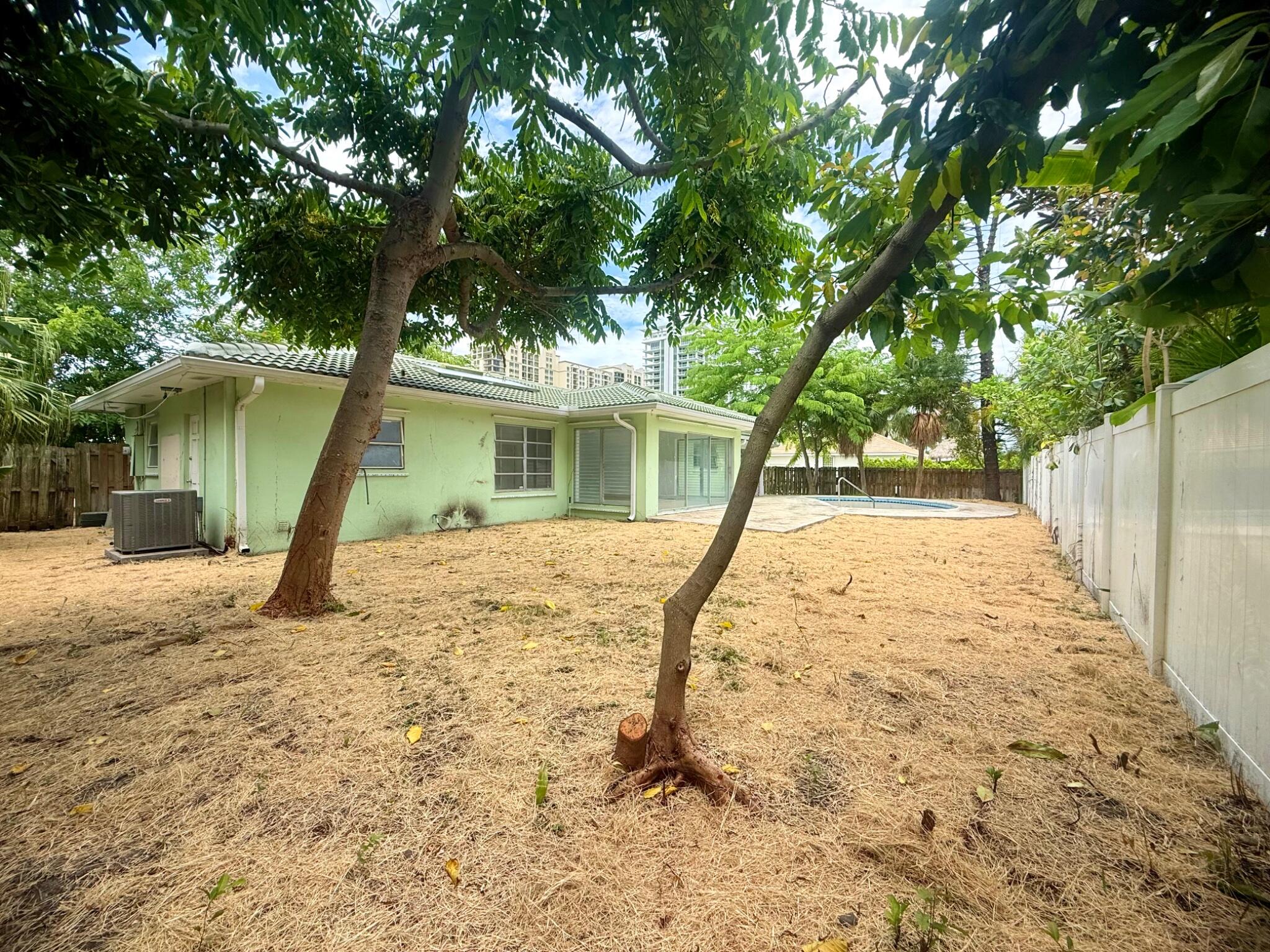1281 MORSE, Singer Island FL 33404