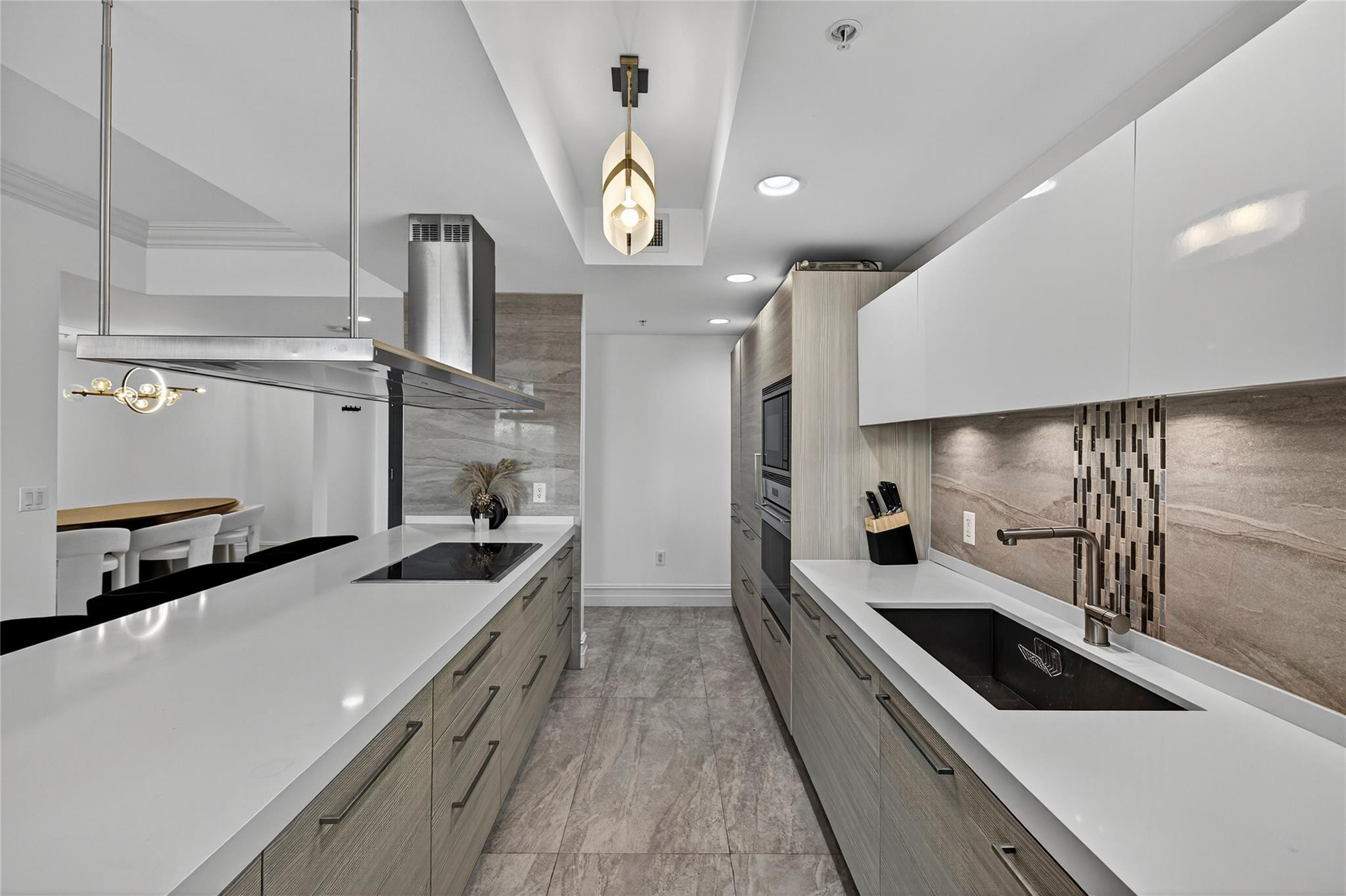 17301 Biscayne #506, North Miami Beach FL 33160