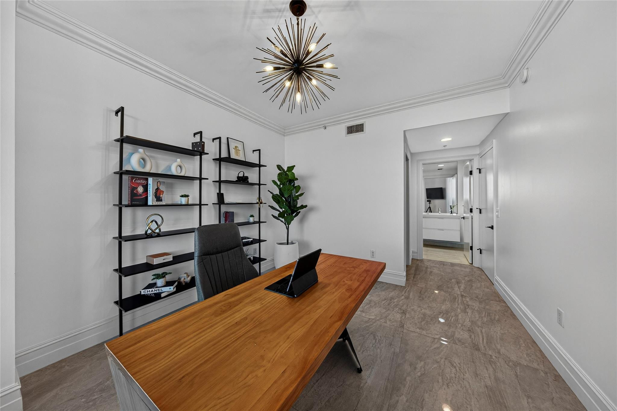 17301 Biscayne #506, North Miami Beach FL 33160