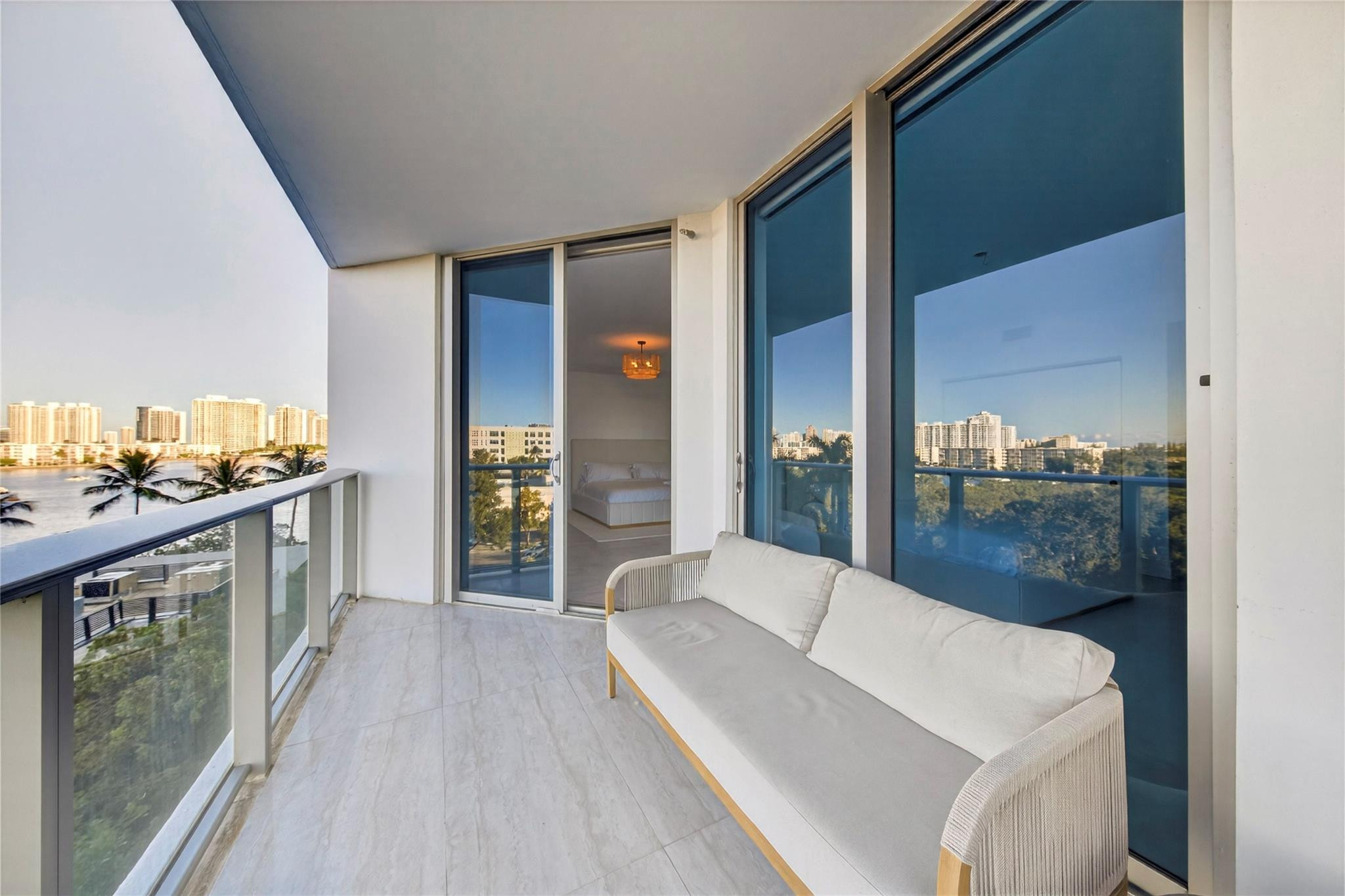 17301 Biscayne #506, North Miami Beach FL 33160