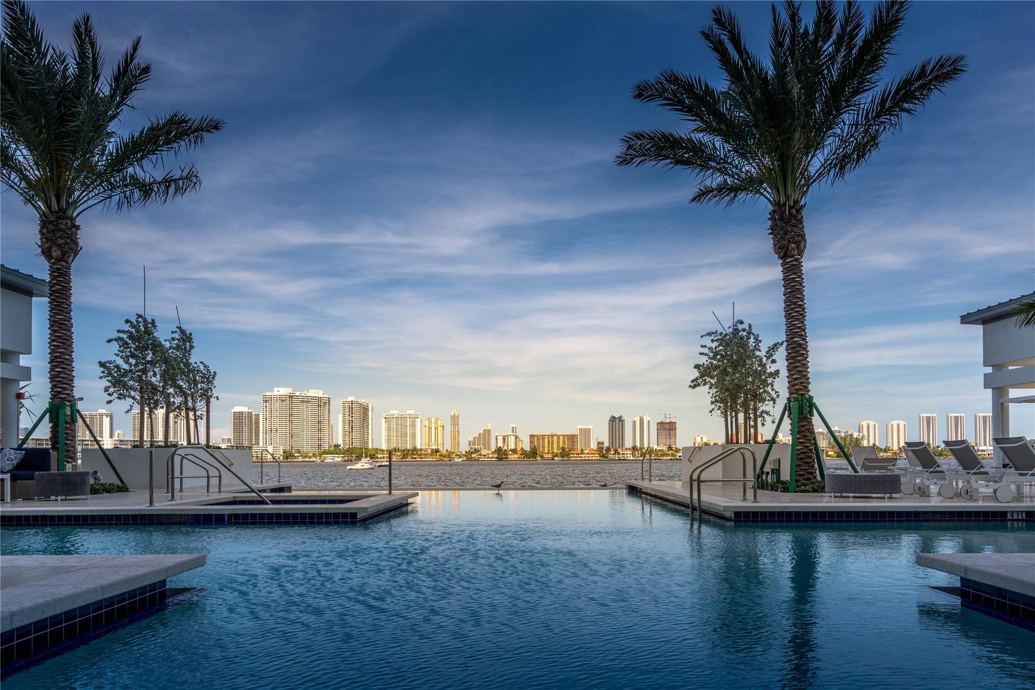 17301 Biscayne #506, North Miami Beach FL 33160