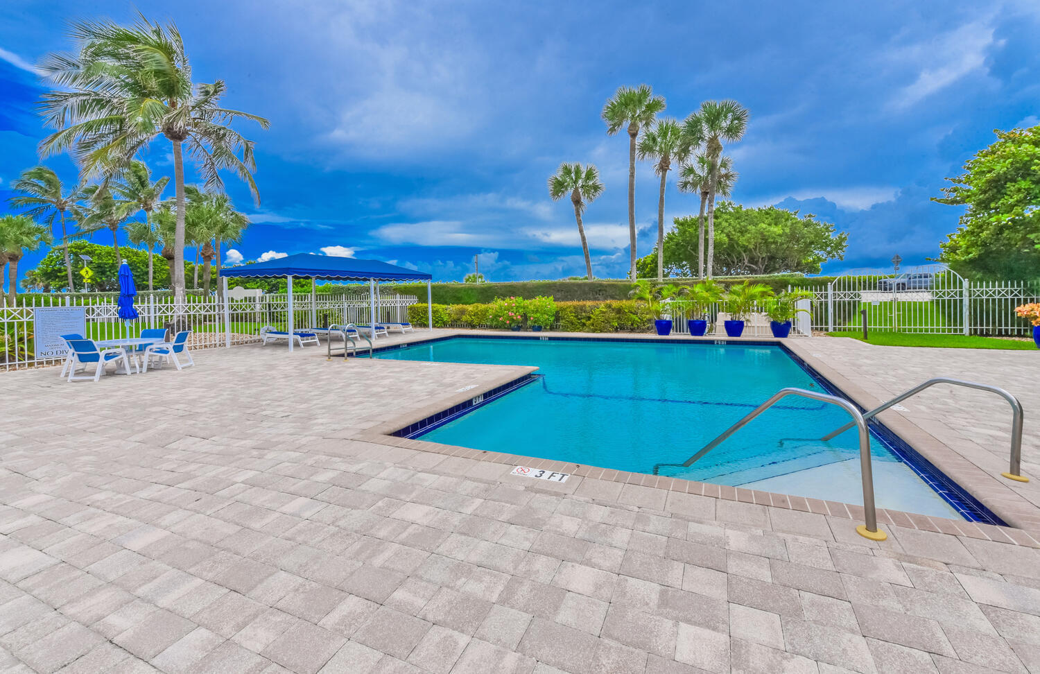176 Helios #308, Jupiter FL 33477
