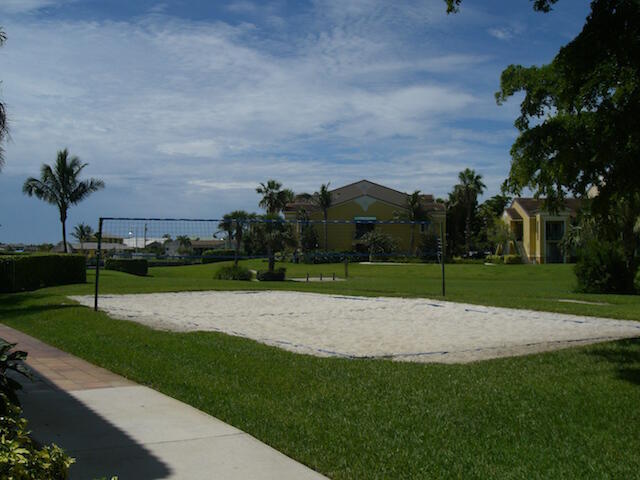 160 YACHT CLUB #211, Hypoluxo FL 33462