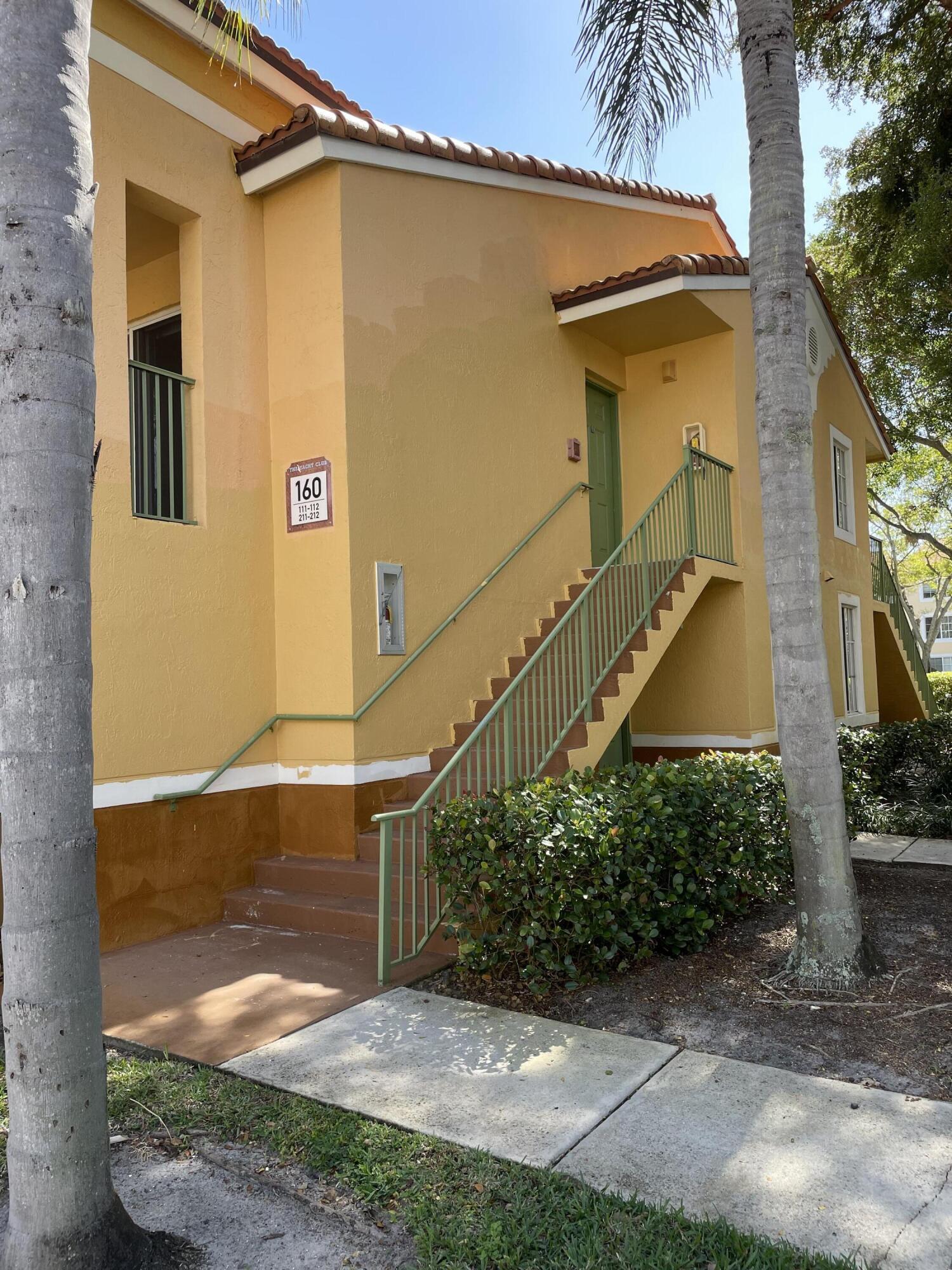 160 YACHT CLUB #211, Hypoluxo FL 33462