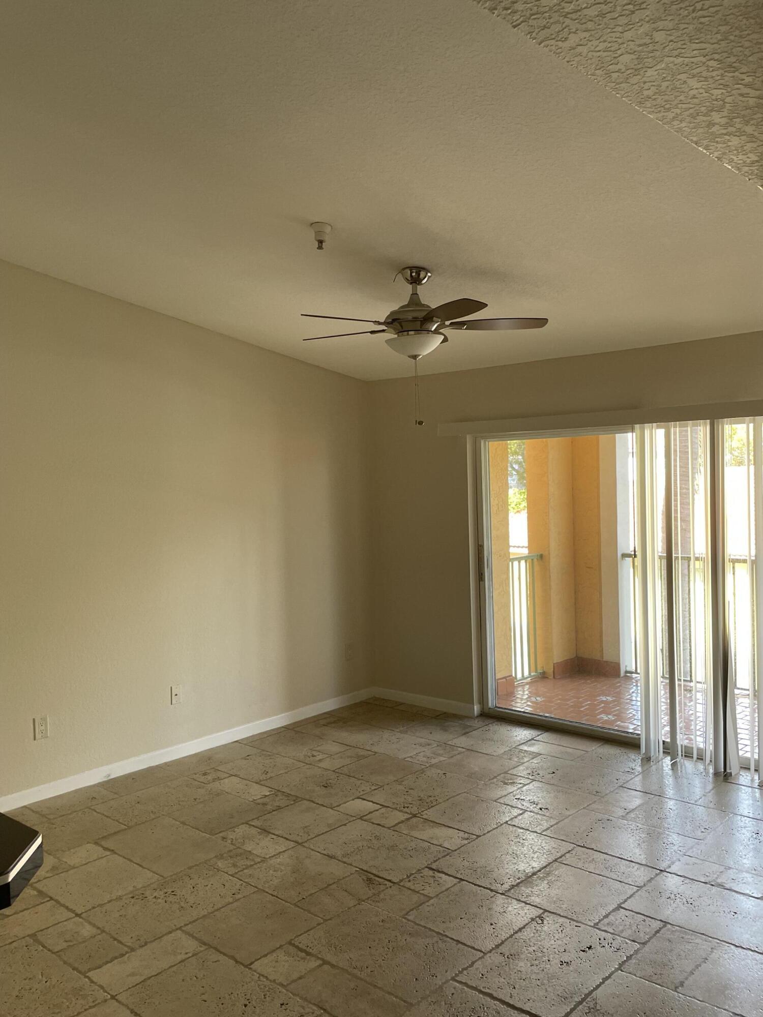 160 YACHT CLUB #211, Hypoluxo FL 33462