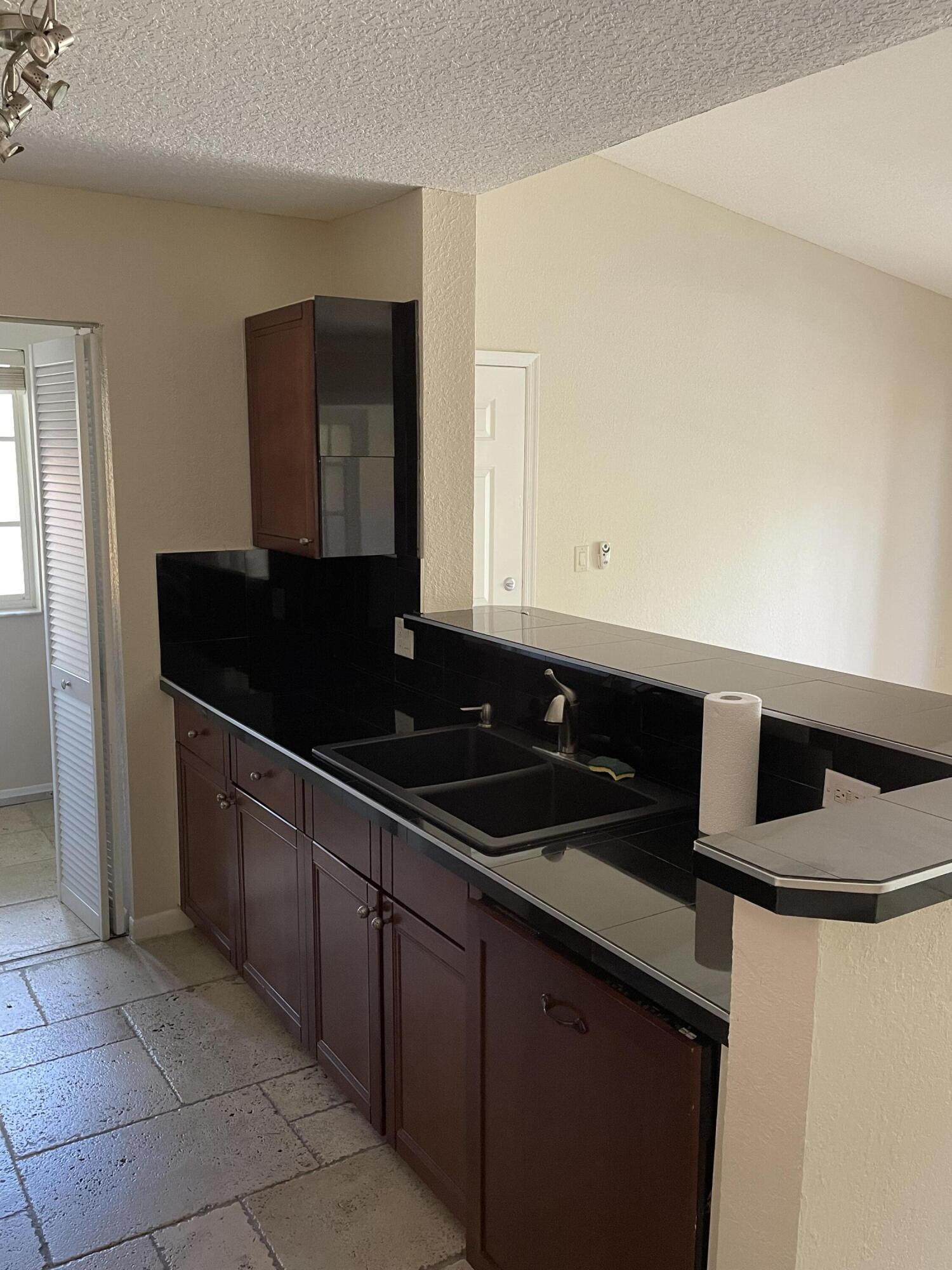 160 YACHT CLUB #211, Hypoluxo FL 33462