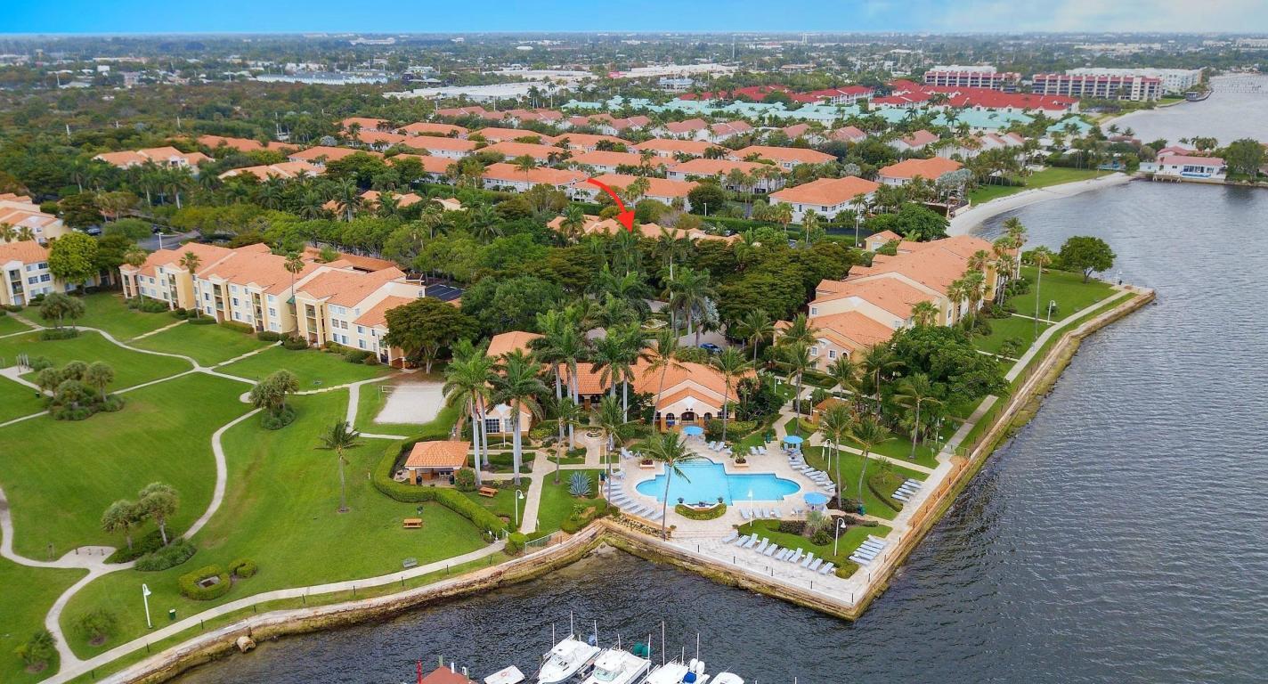 160 YACHT CLUB #211, Hypoluxo FL 33462
