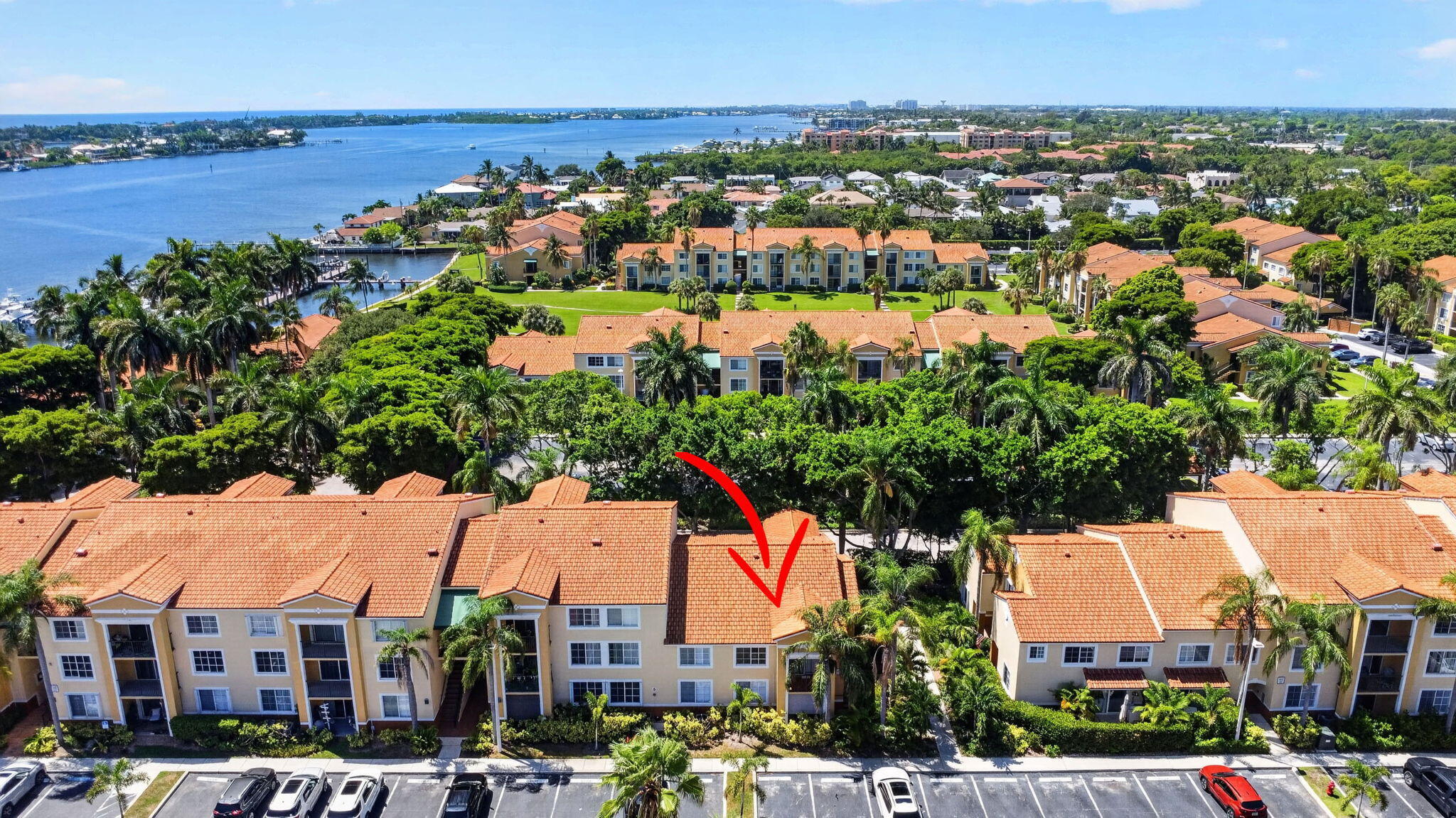 160 YACHT CLUB #211, Hypoluxo FL 33462