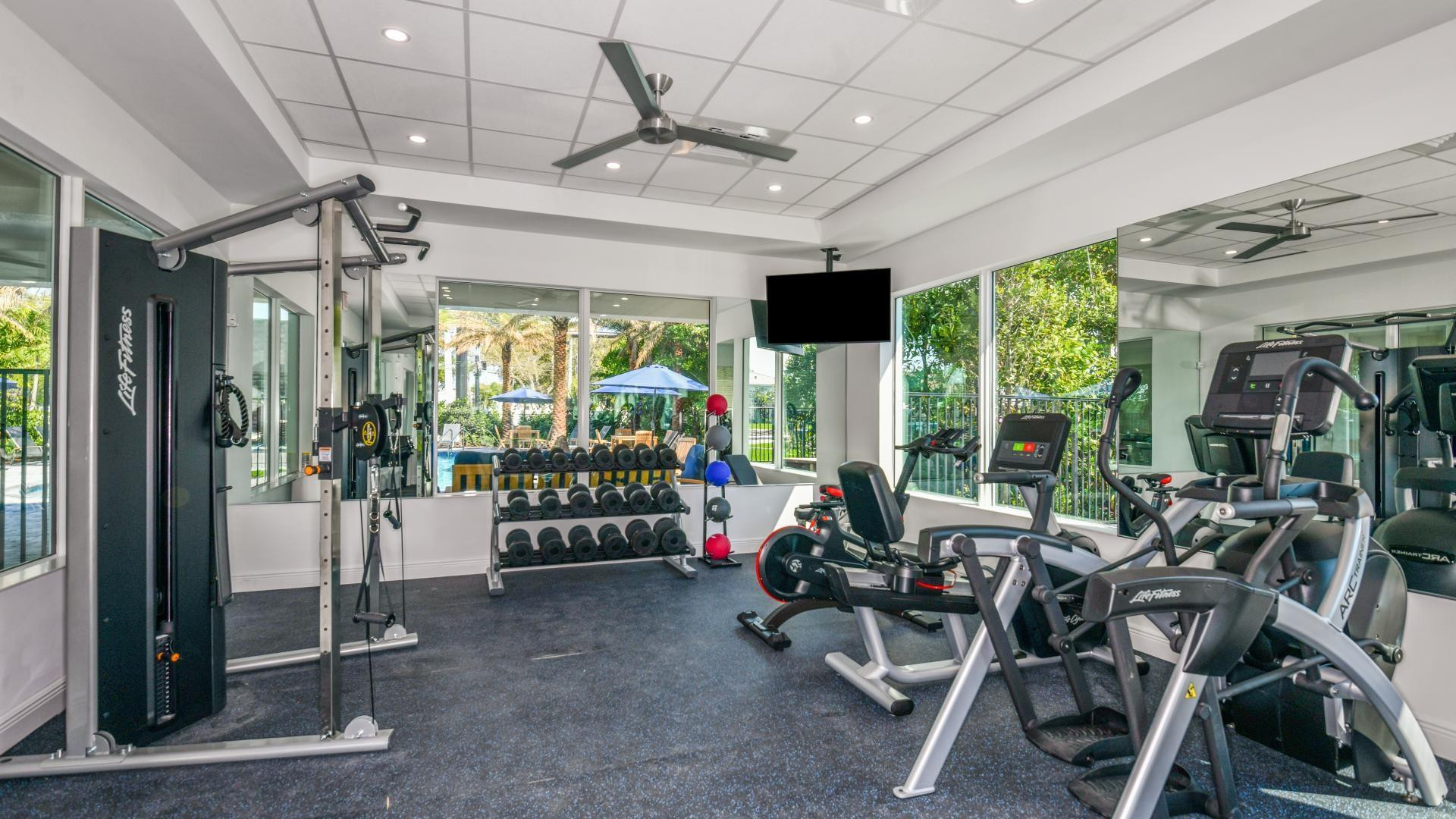 558 SANDERLING #558, Deerfield Beach FL 33442