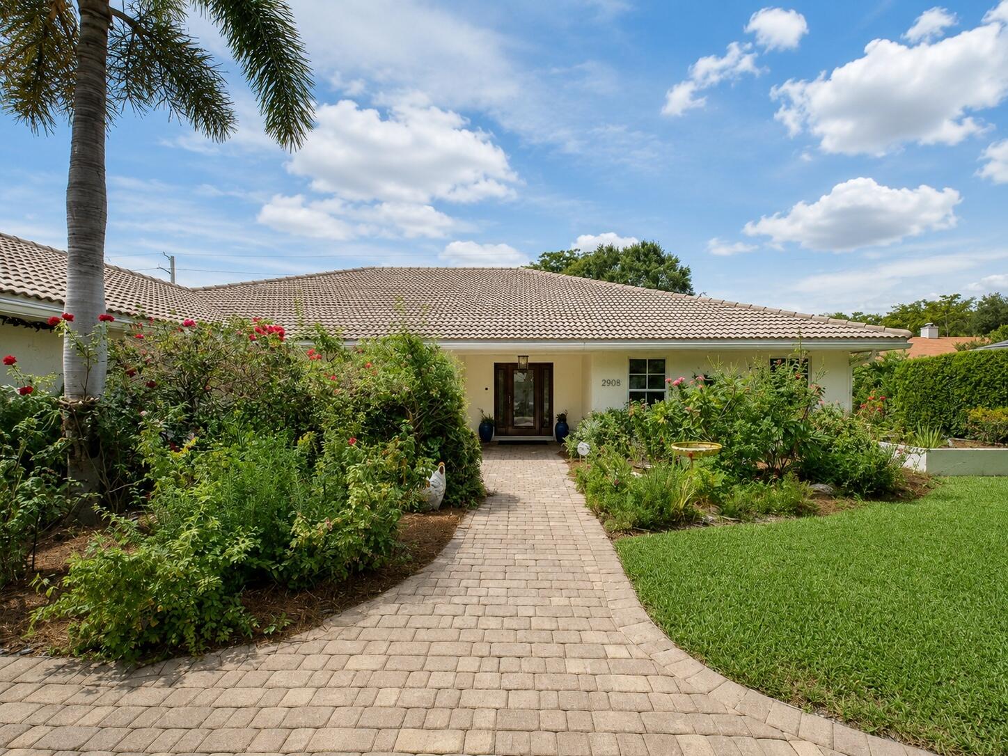 2908 Banyan Blvd, Boca Raton FL 33431