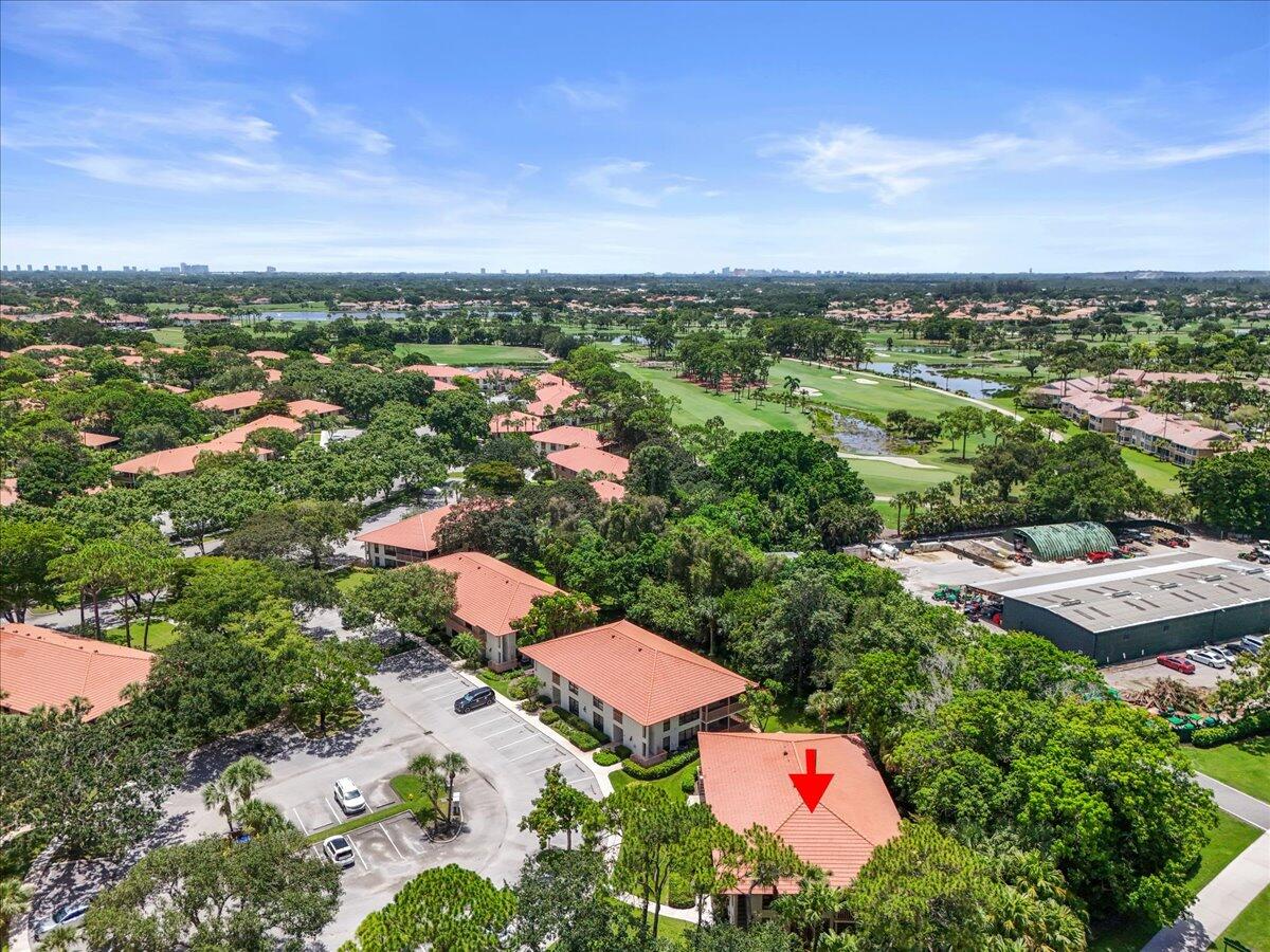 221 Brackenwood, Palm Beach Gardens FL 33418