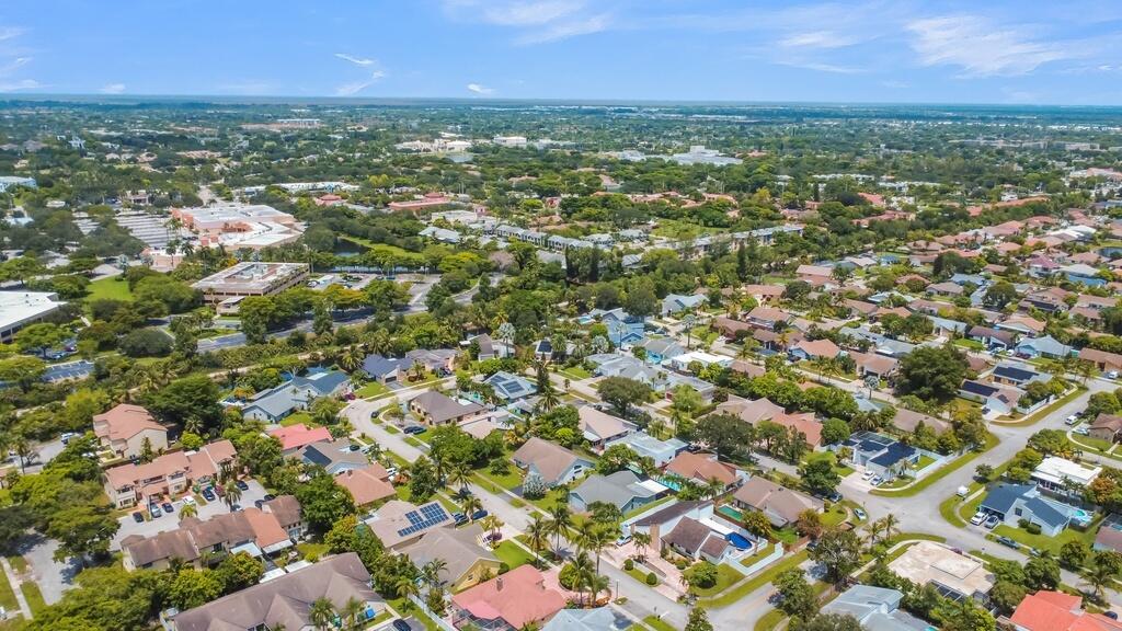 7461 NW 35th, Lauderhill FL 33319