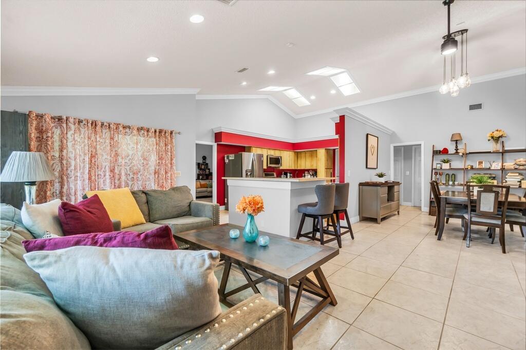 7461 NW 35th, Lauderhill FL 33319