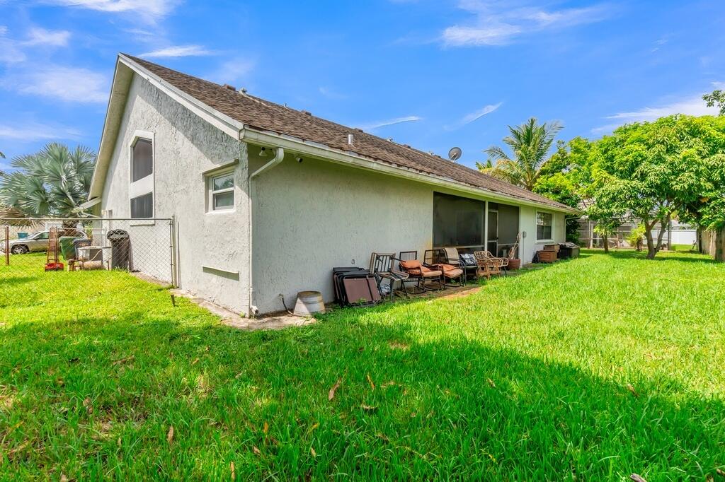 7461 NW 35th, Lauderhill FL 33319