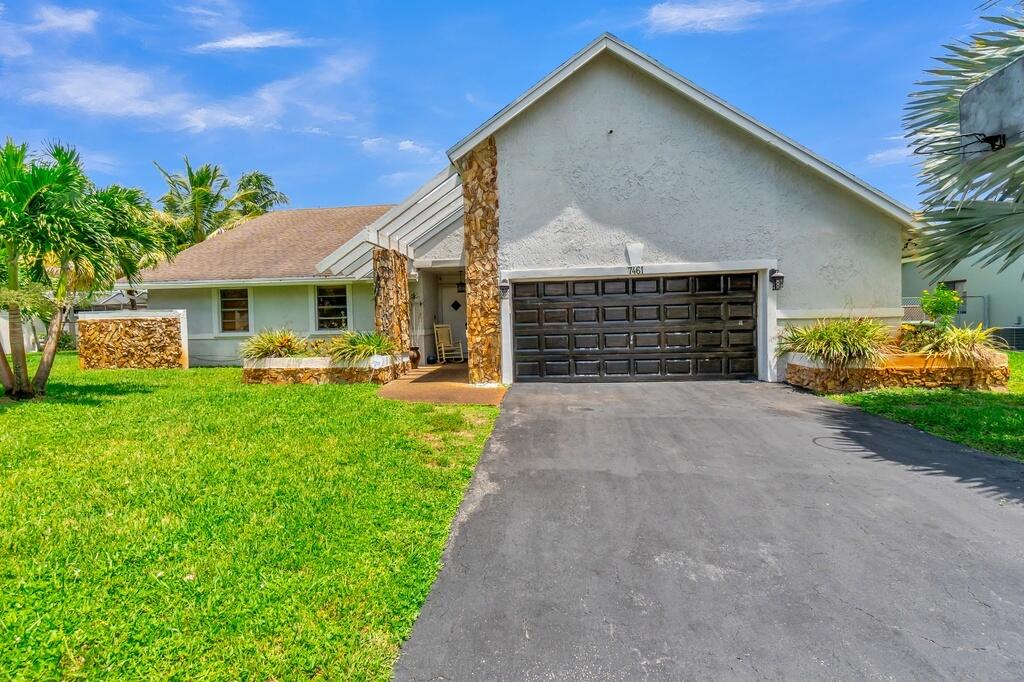 7461 NW 35th, Lauderhill FL 33319