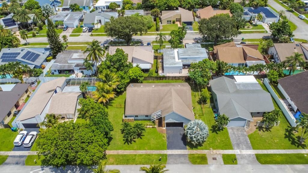 7461 NW 35th, Lauderhill FL 33319