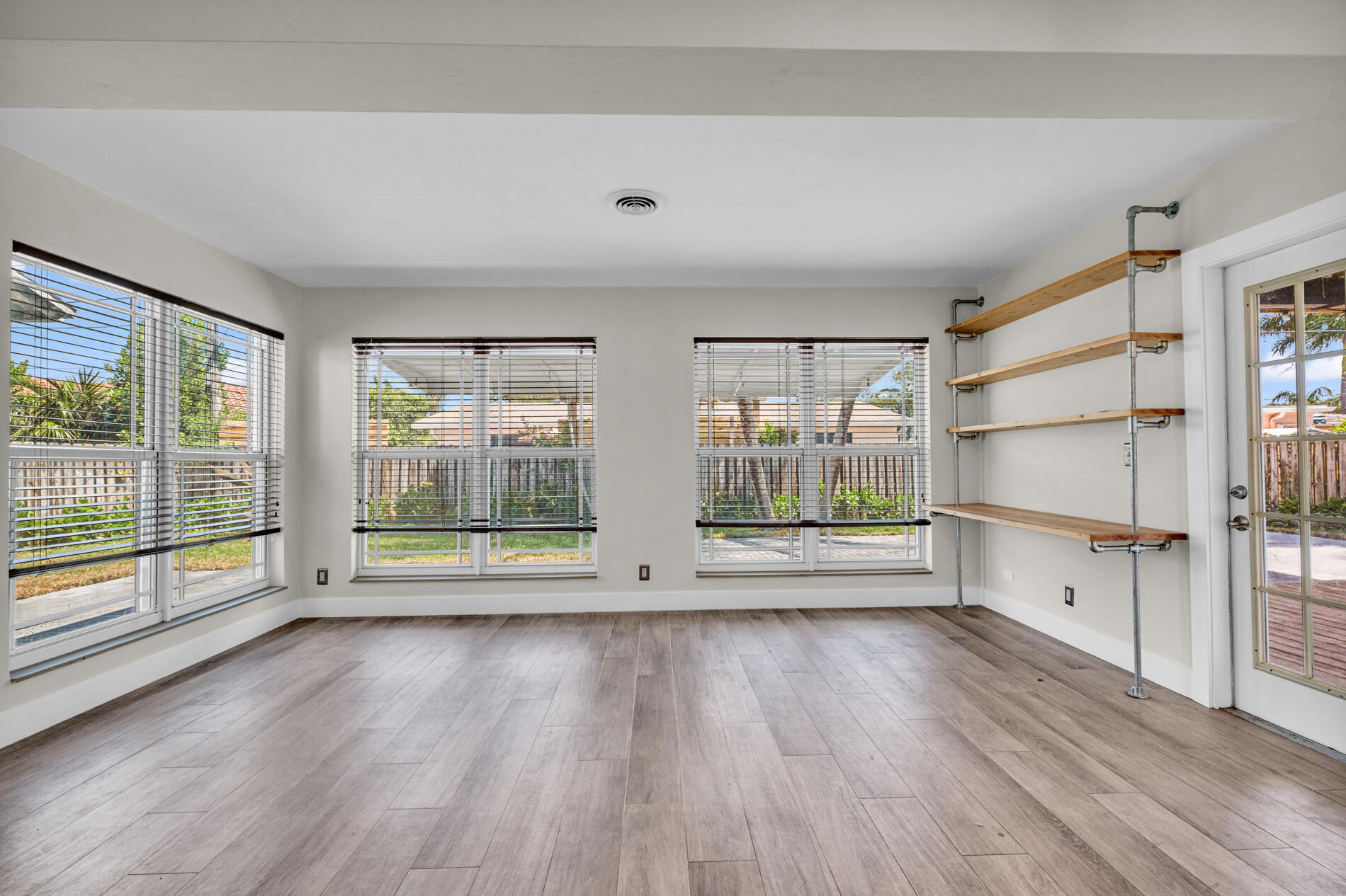 921 SE 15th, Deerfield Beach FL 33441