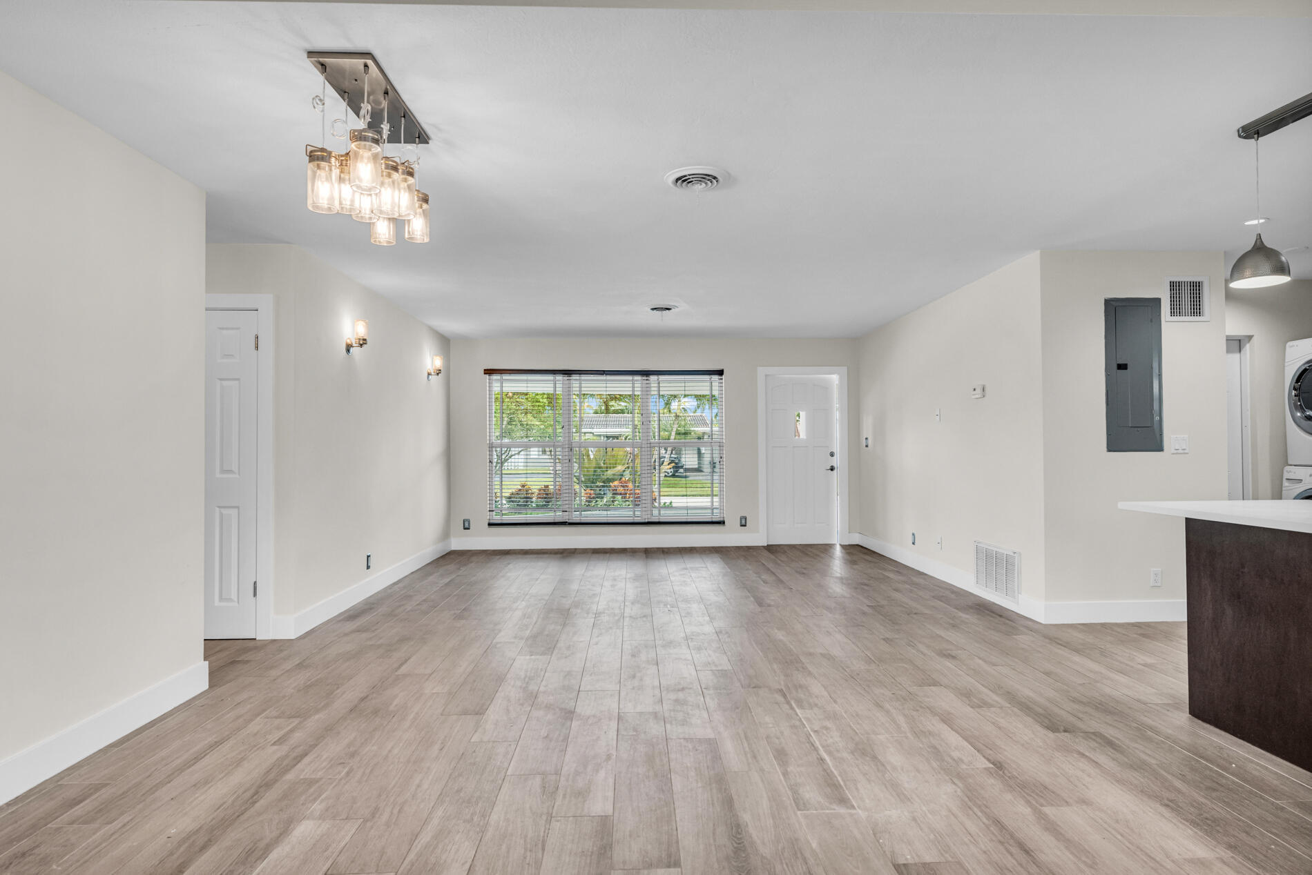 921 SE 15th, Deerfield Beach FL 33441