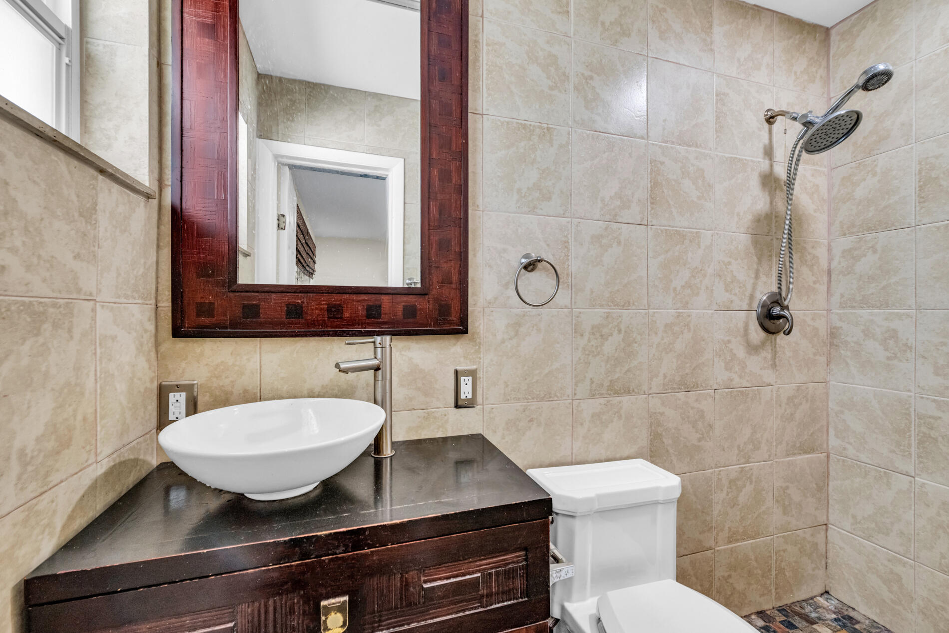 921 SE 15th, Deerfield Beach FL 33441