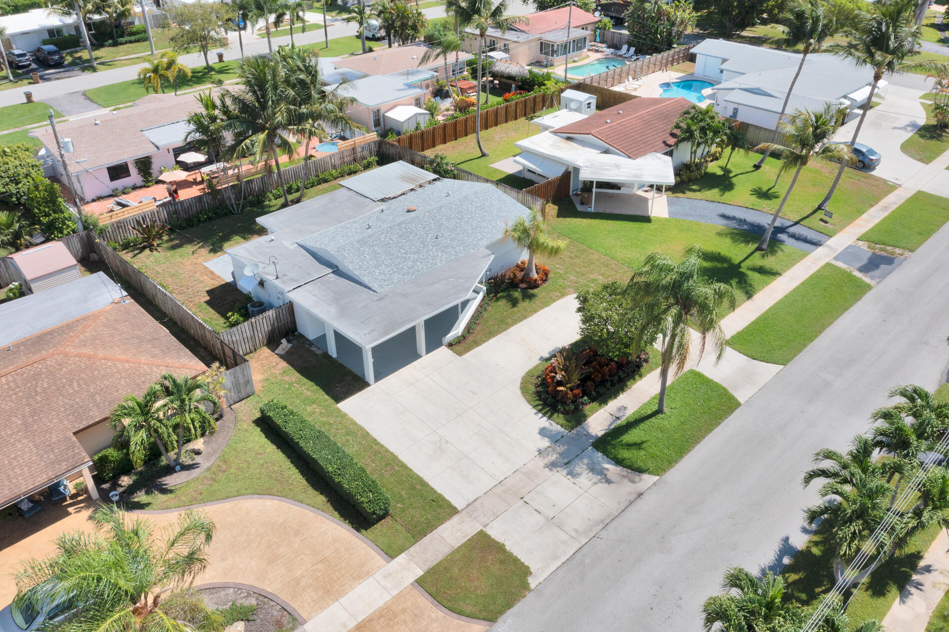 921 SE 15th, Deerfield Beach FL 33441