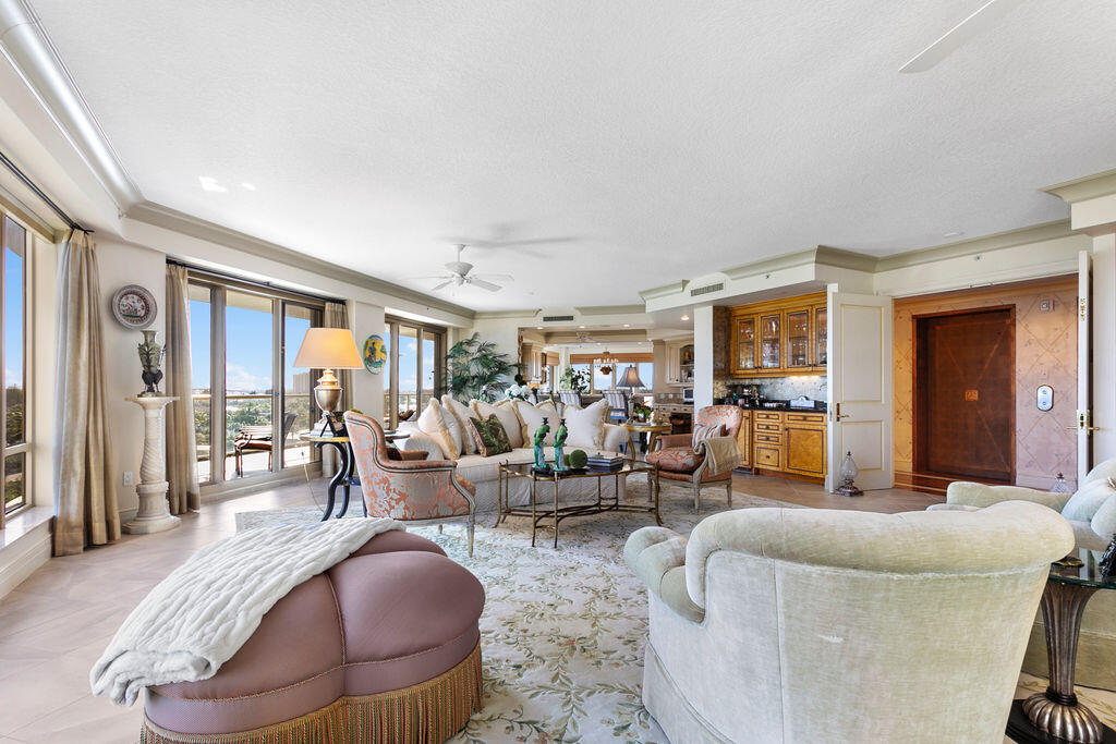 3920 N OCEAN #6A, Singer Island FL 33404
