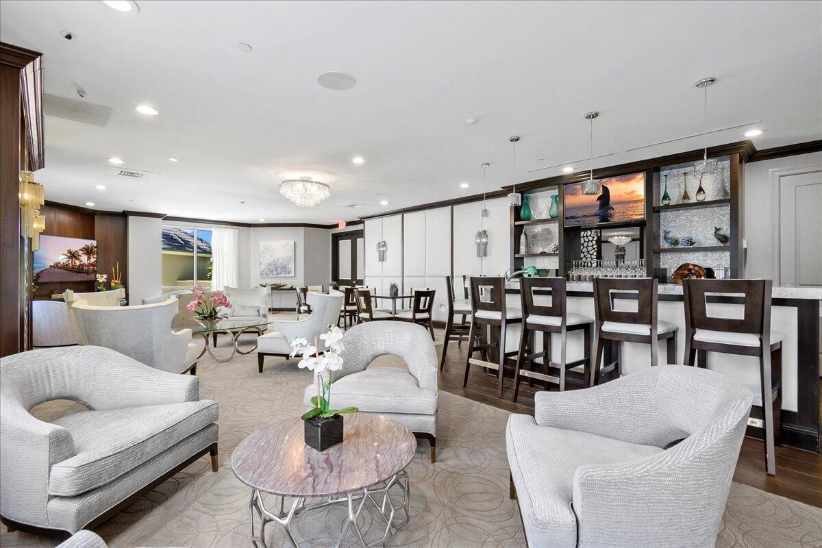 3920 N OCEAN #6A, Singer Island FL 33404
