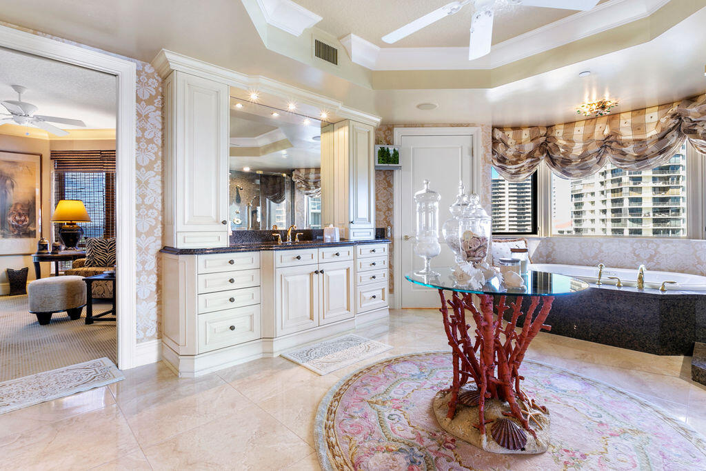 3920 N OCEAN #6A, Singer Island FL 33404