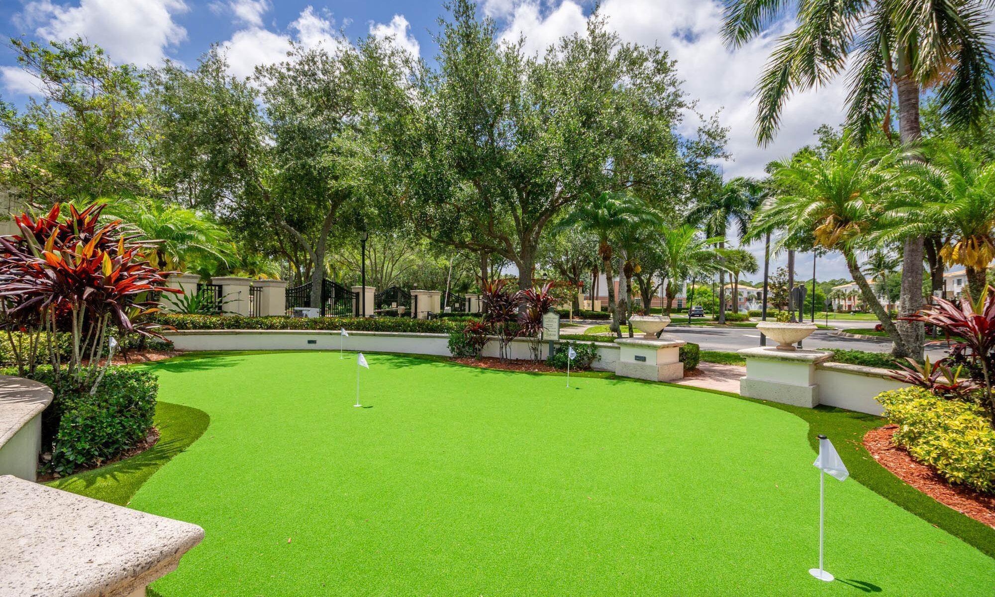 1108 Myrtlewood, Palm Beach Gardens FL 33418