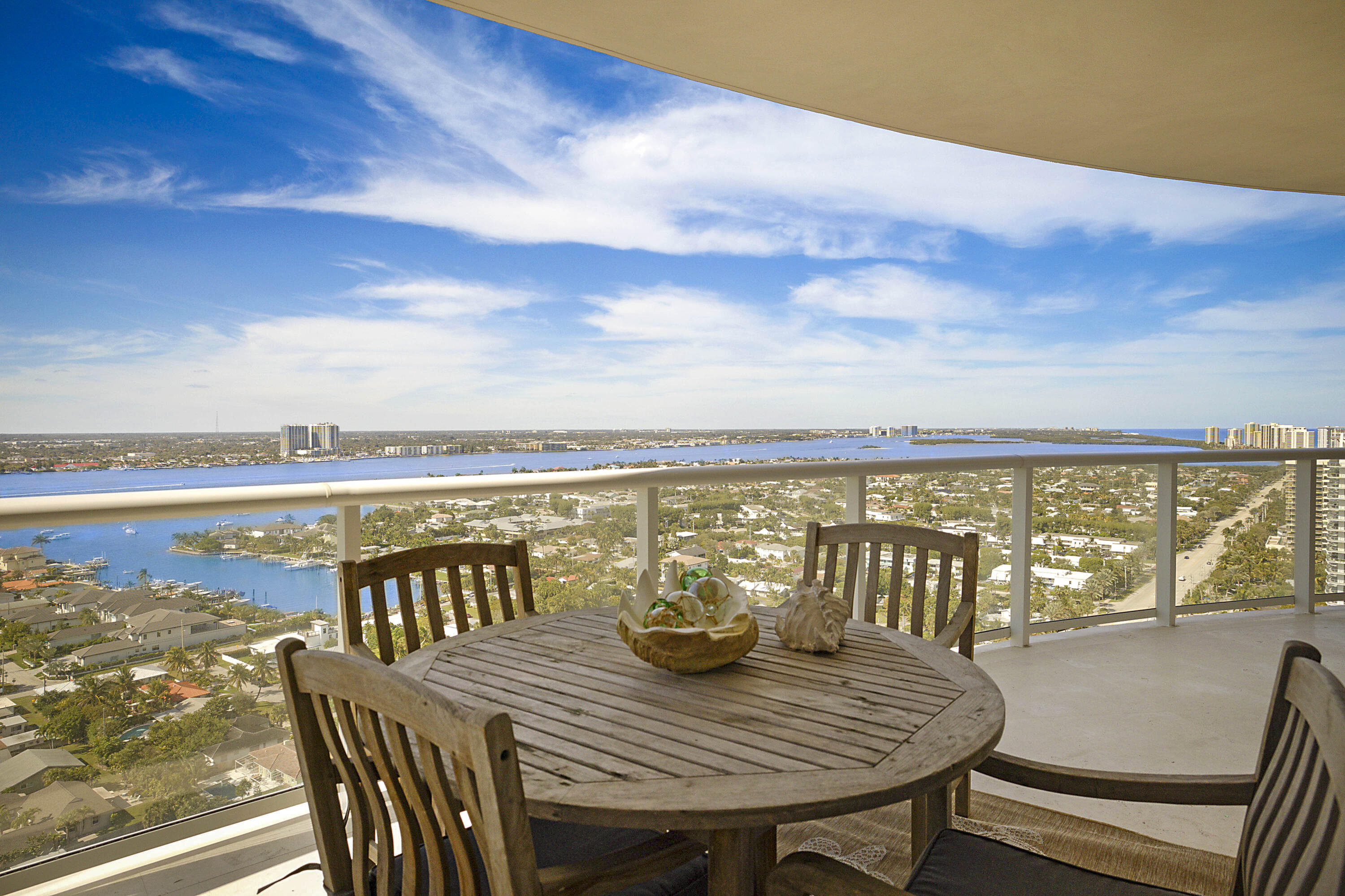 2700 N OCEAN #2206B, Singer Island FL 33404