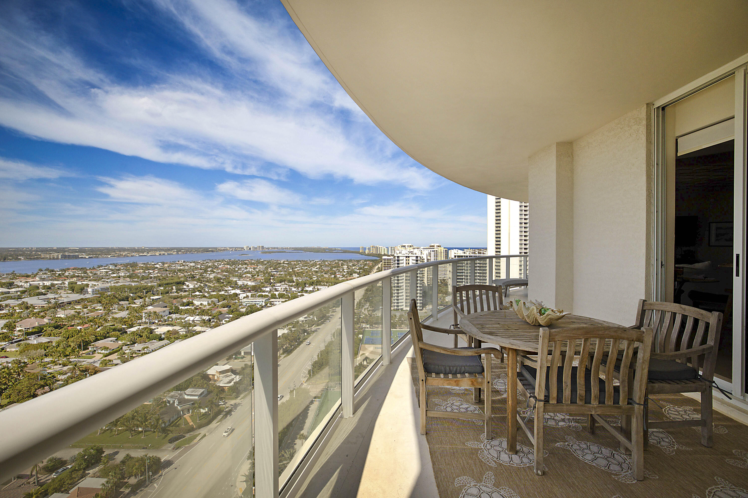 2700 N OCEAN #2206B, Singer Island FL 33404