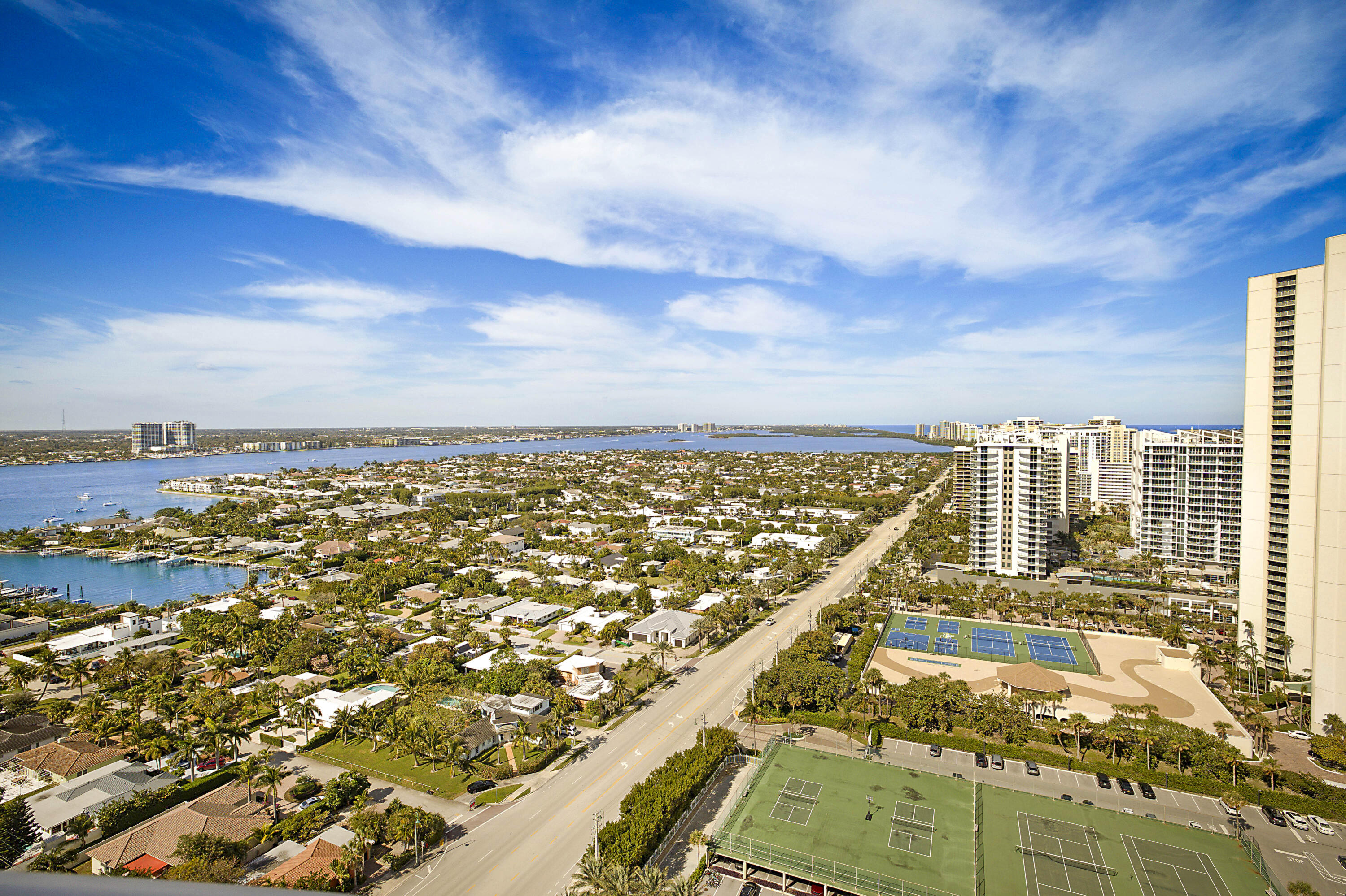 2700 N OCEAN #2206B, Singer Island FL 33404